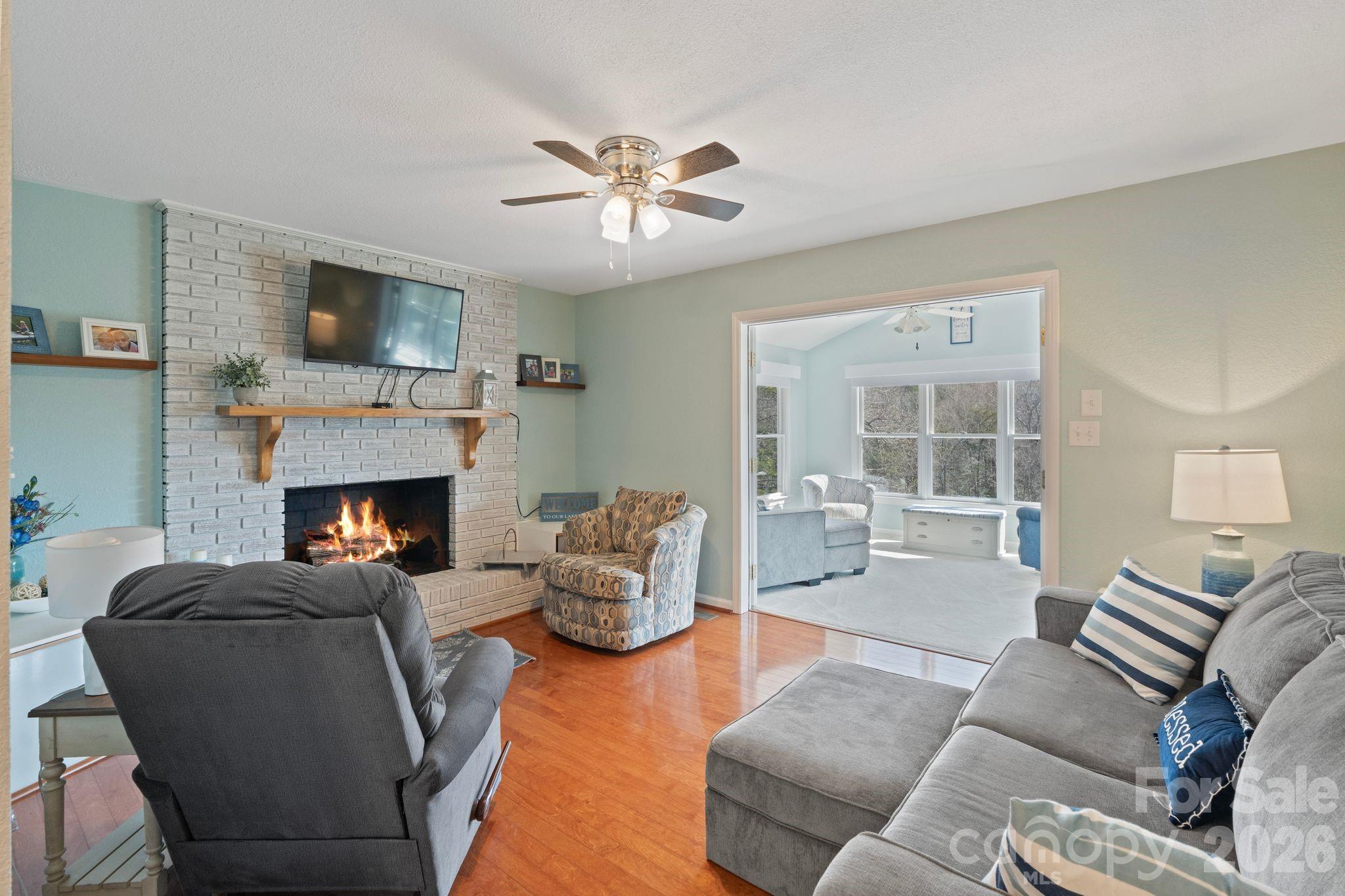 6234 Ruffin Lane