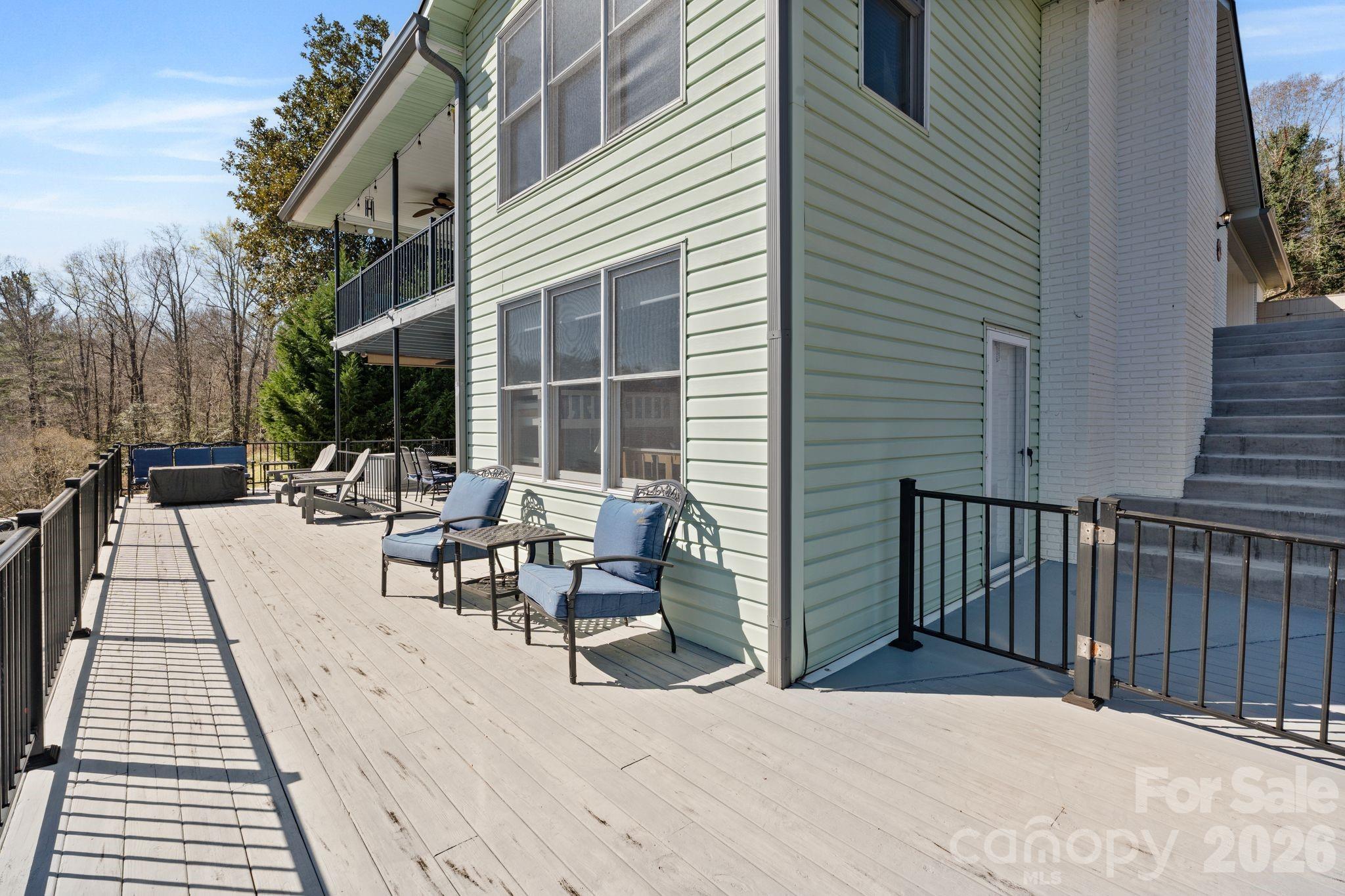 6234 Ruffin Lane