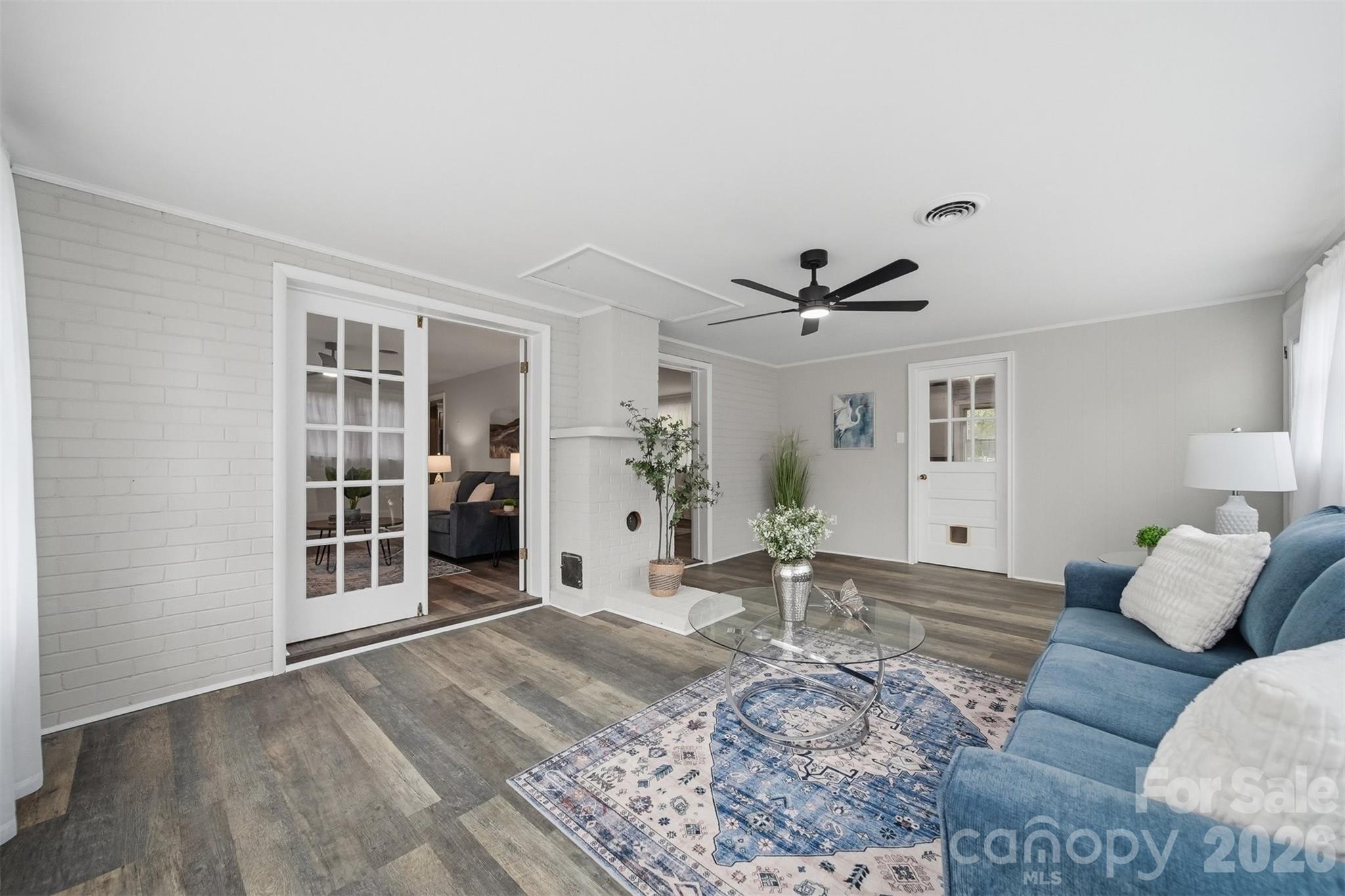 3244 25th Street Court NE