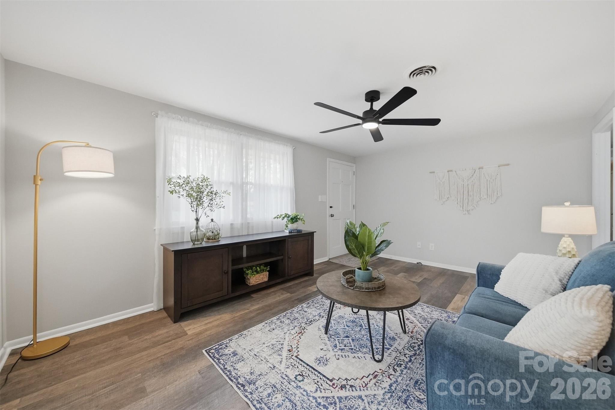 3244 25th Street Court NE