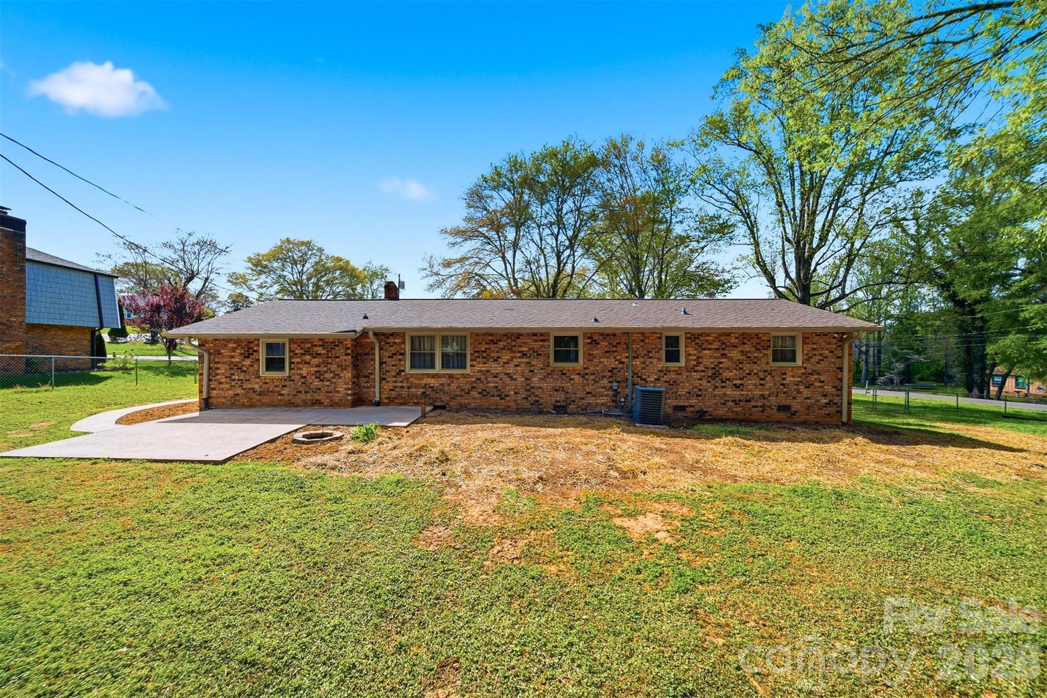 3244 25th Street Court NE