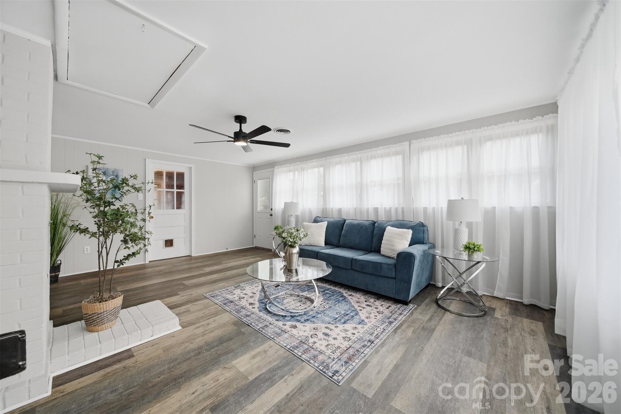 3244 25th Street Court NE