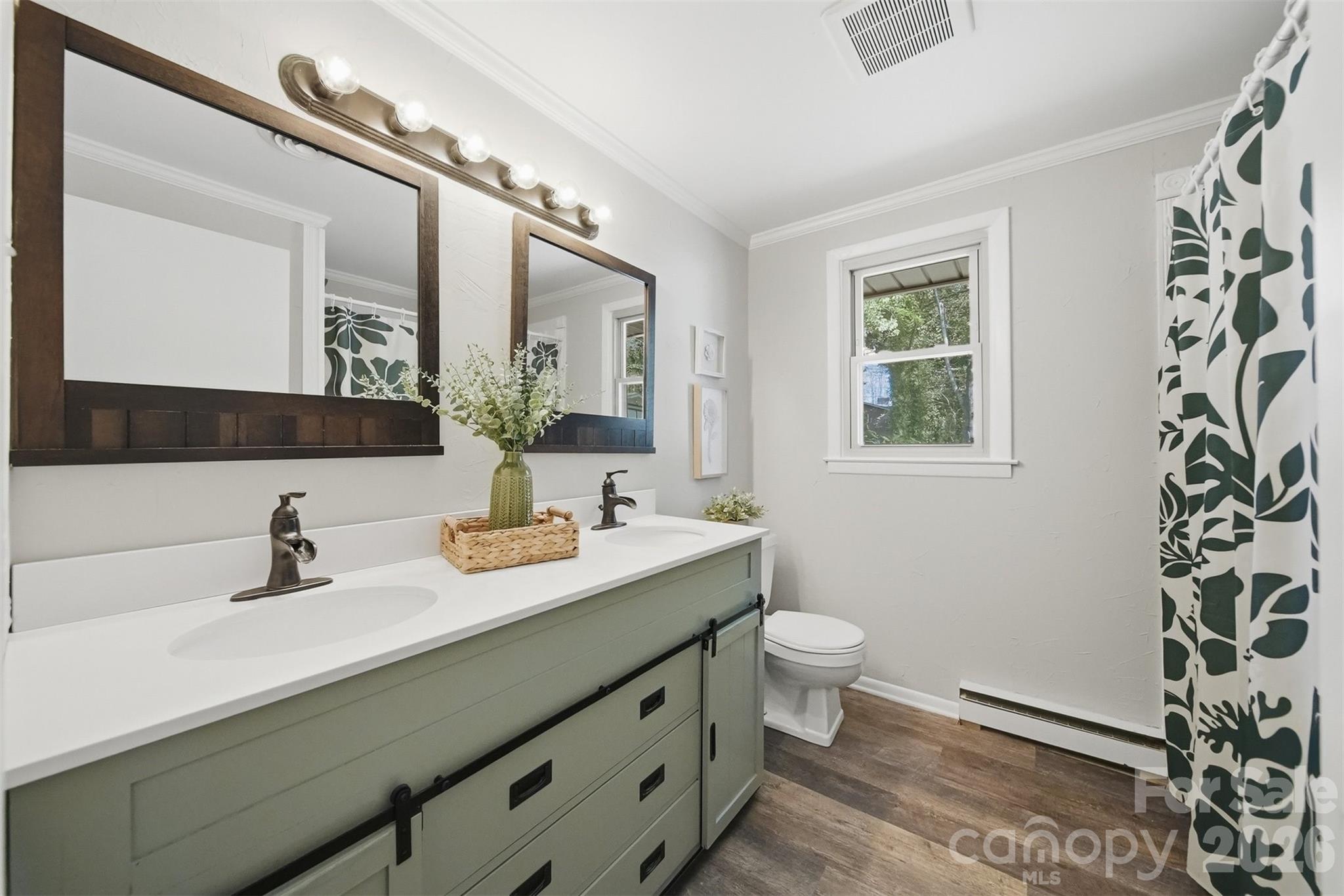 3244 25th Street Court NE