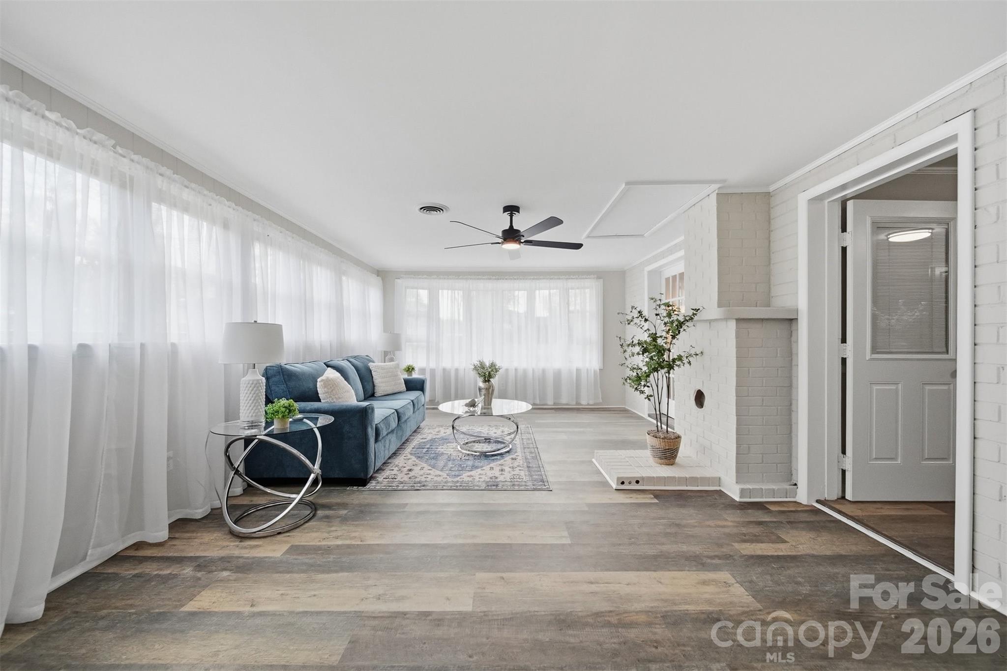 3244 25th Street Court NE