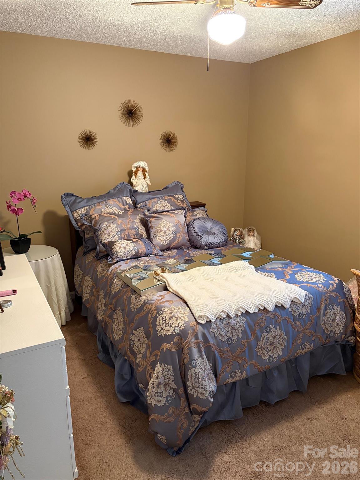 605 8th Avenue SW Unit: D5