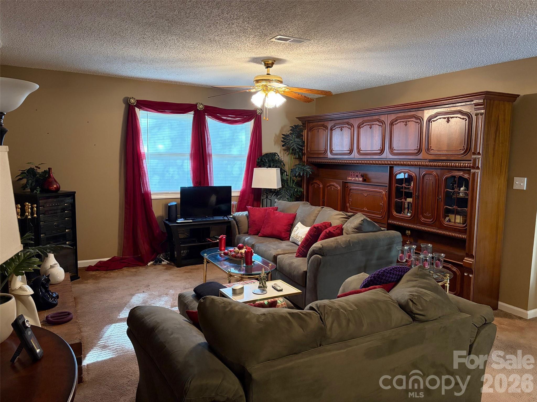605 8th Avenue SW Unit: D5