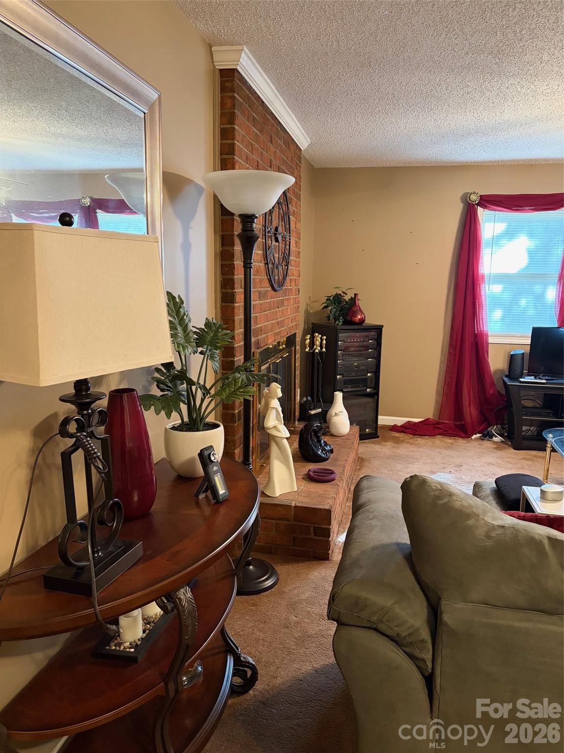 605 8th Avenue SW Unit: D5