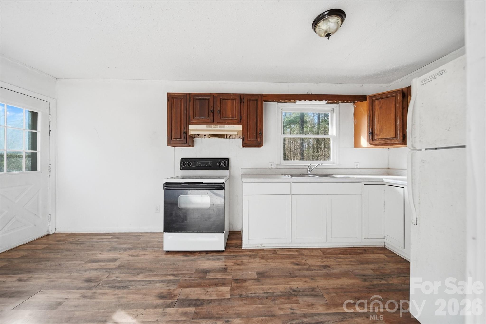 2374 Gingercake Court