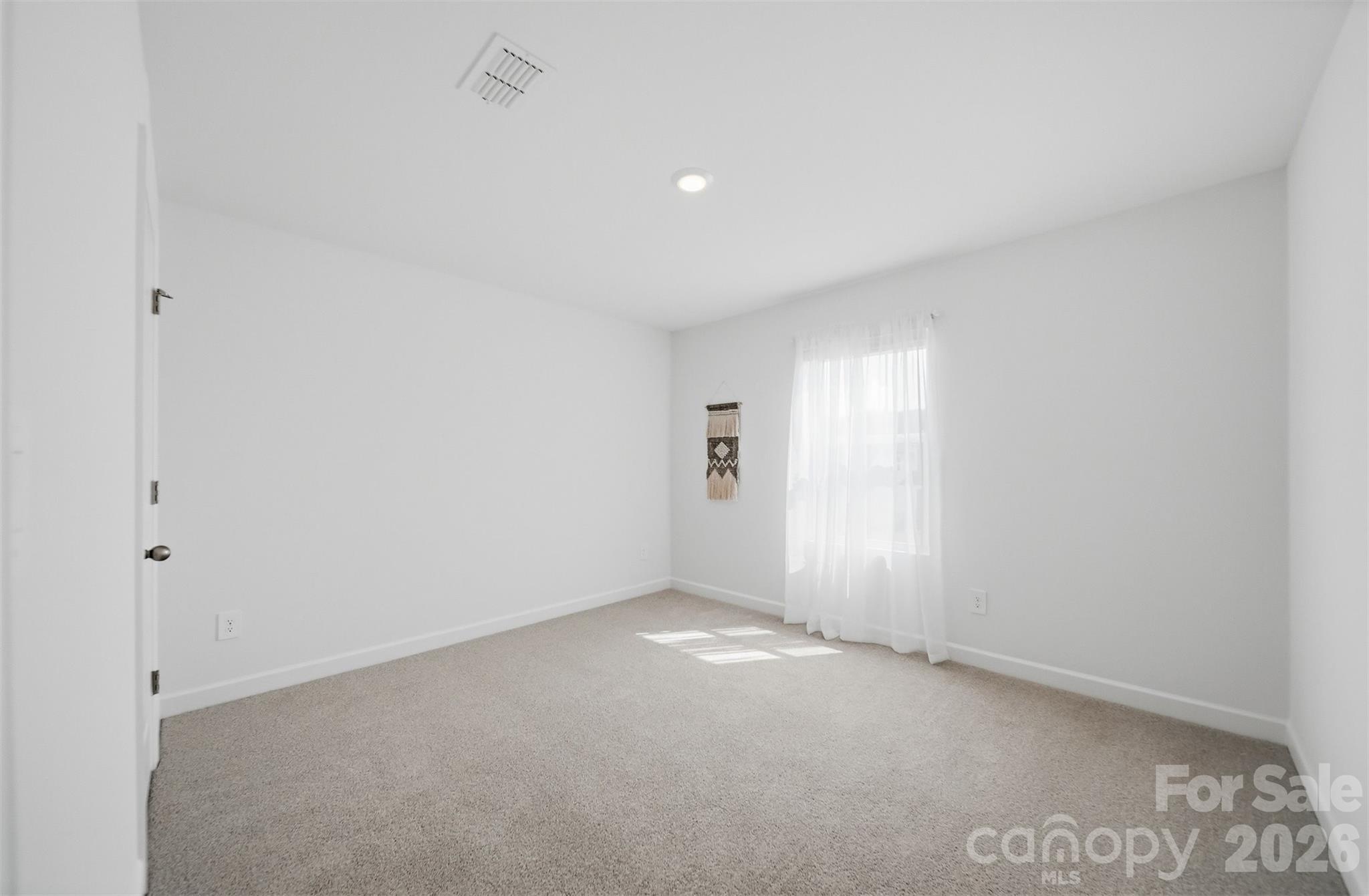 2076 Sunflower Circle