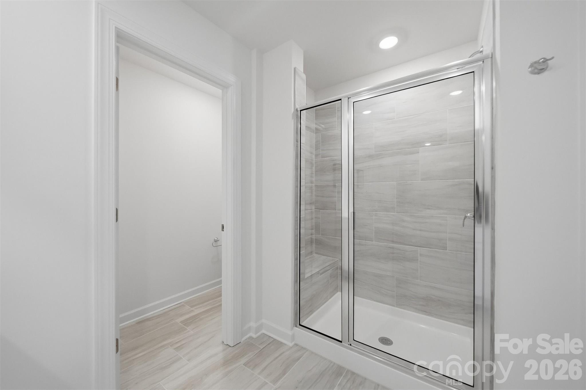 2076 Sunflower Circle