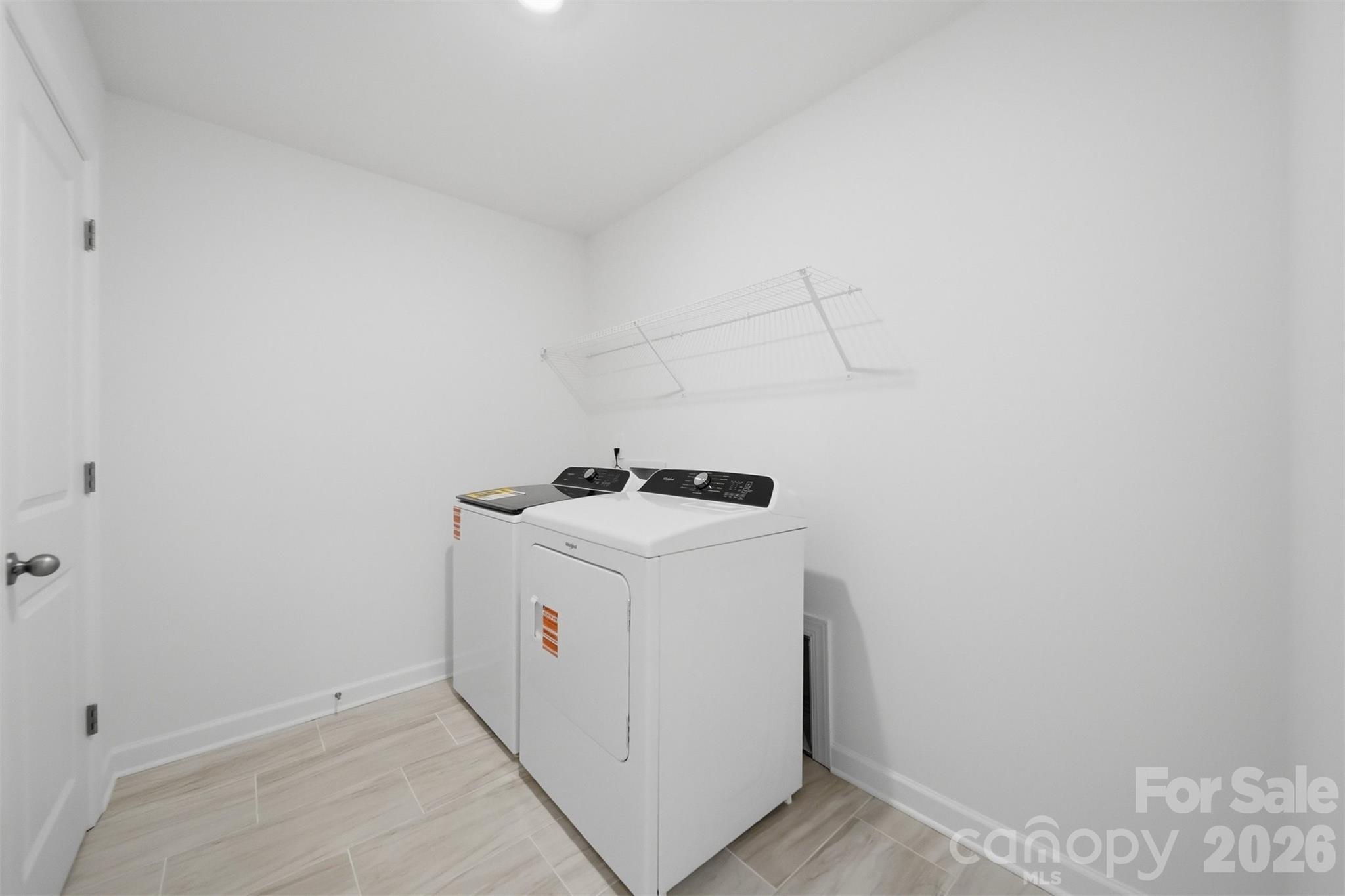 2076 Sunflower Circle