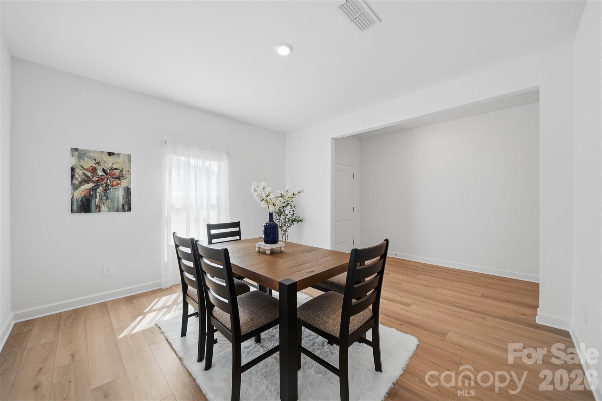 2076 Sunflower Circle