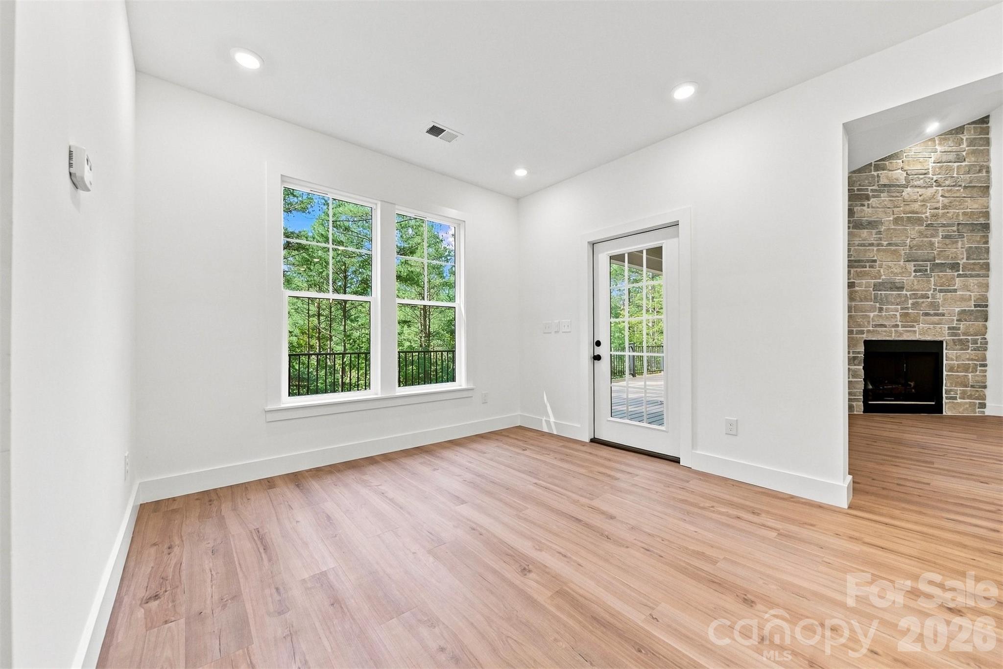 2157 Anchor Lane