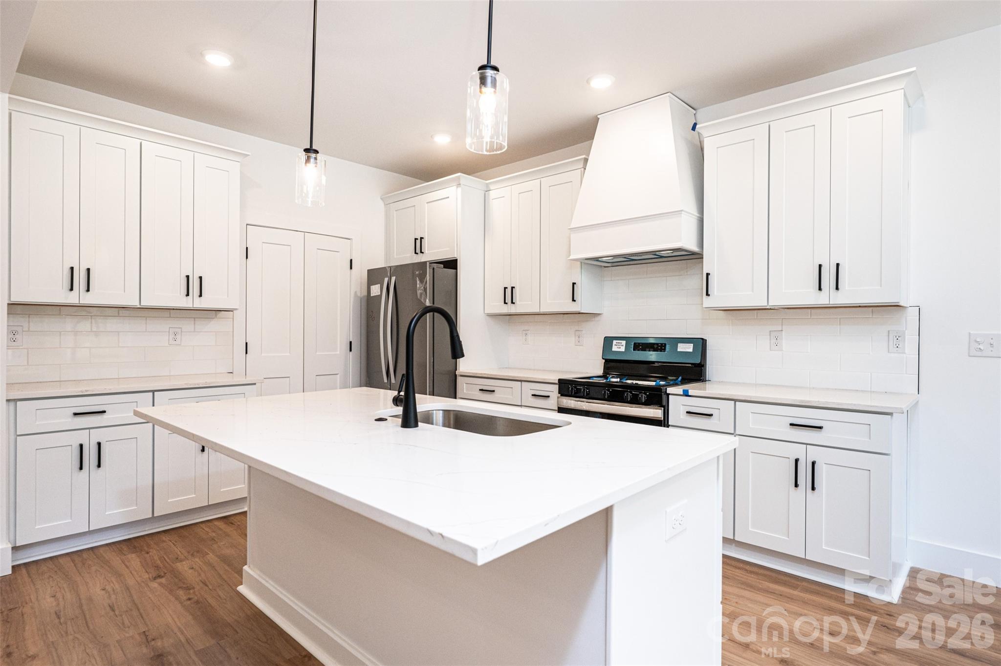 2157 Anchor Lane
