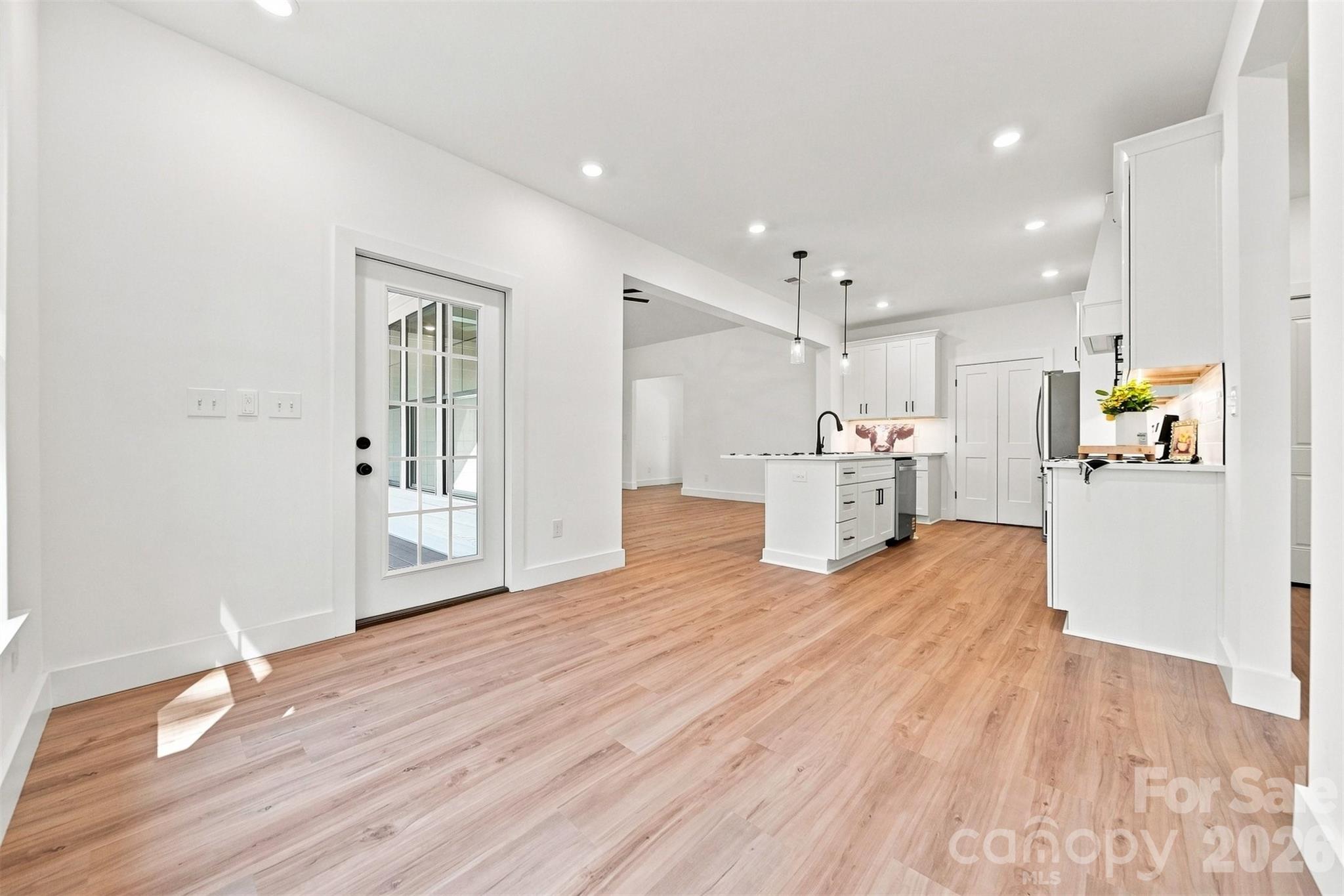 2157 Anchor Lane