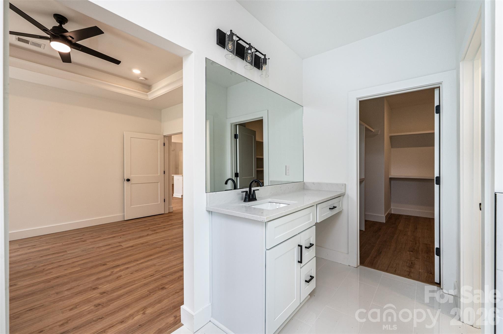 2157 Anchor Lane