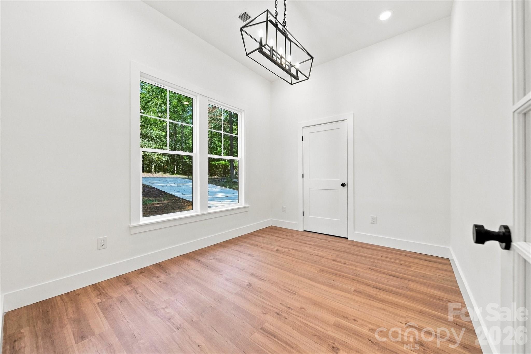 2157 Anchor Lane