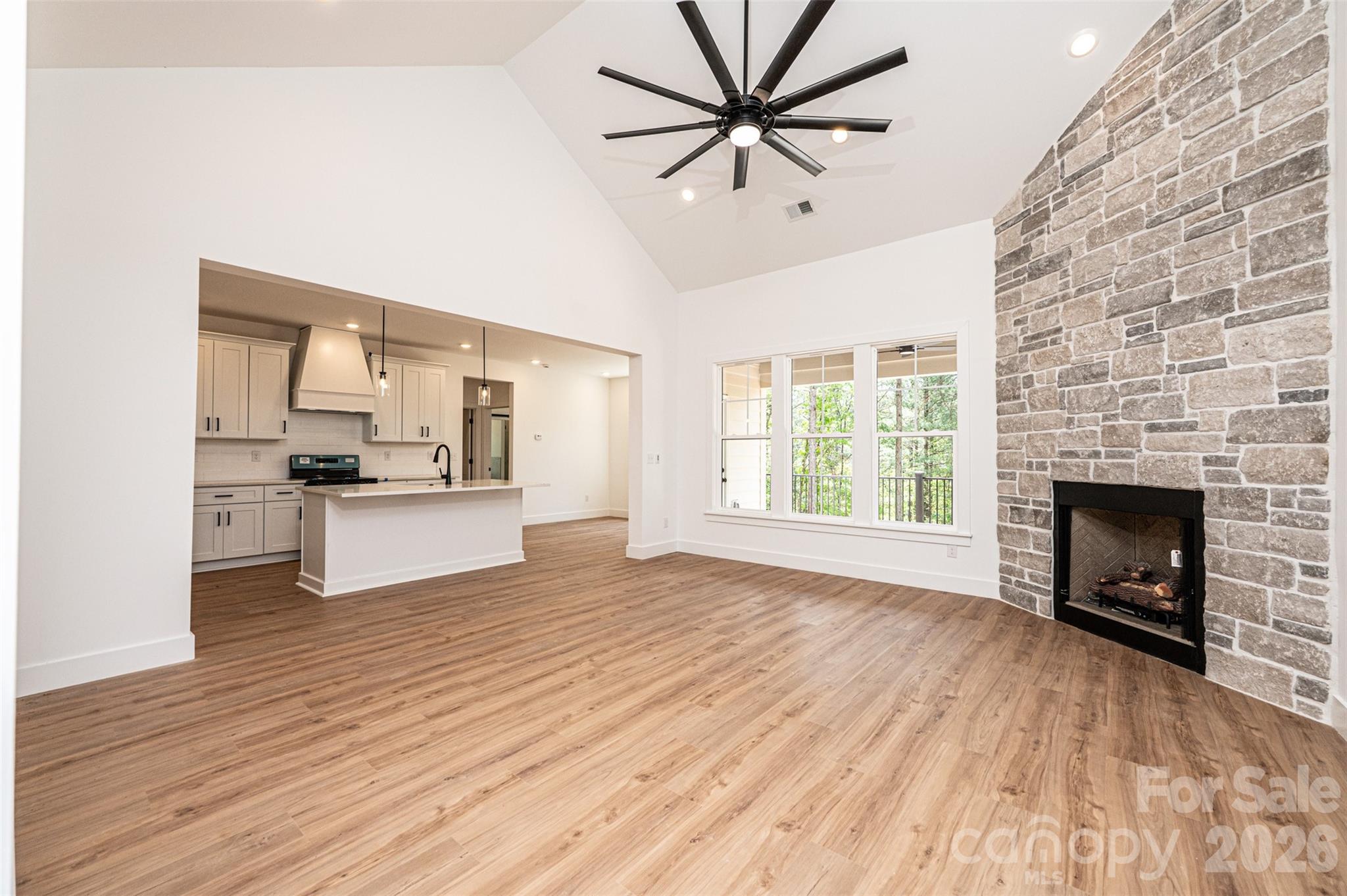 2157 Anchor Lane