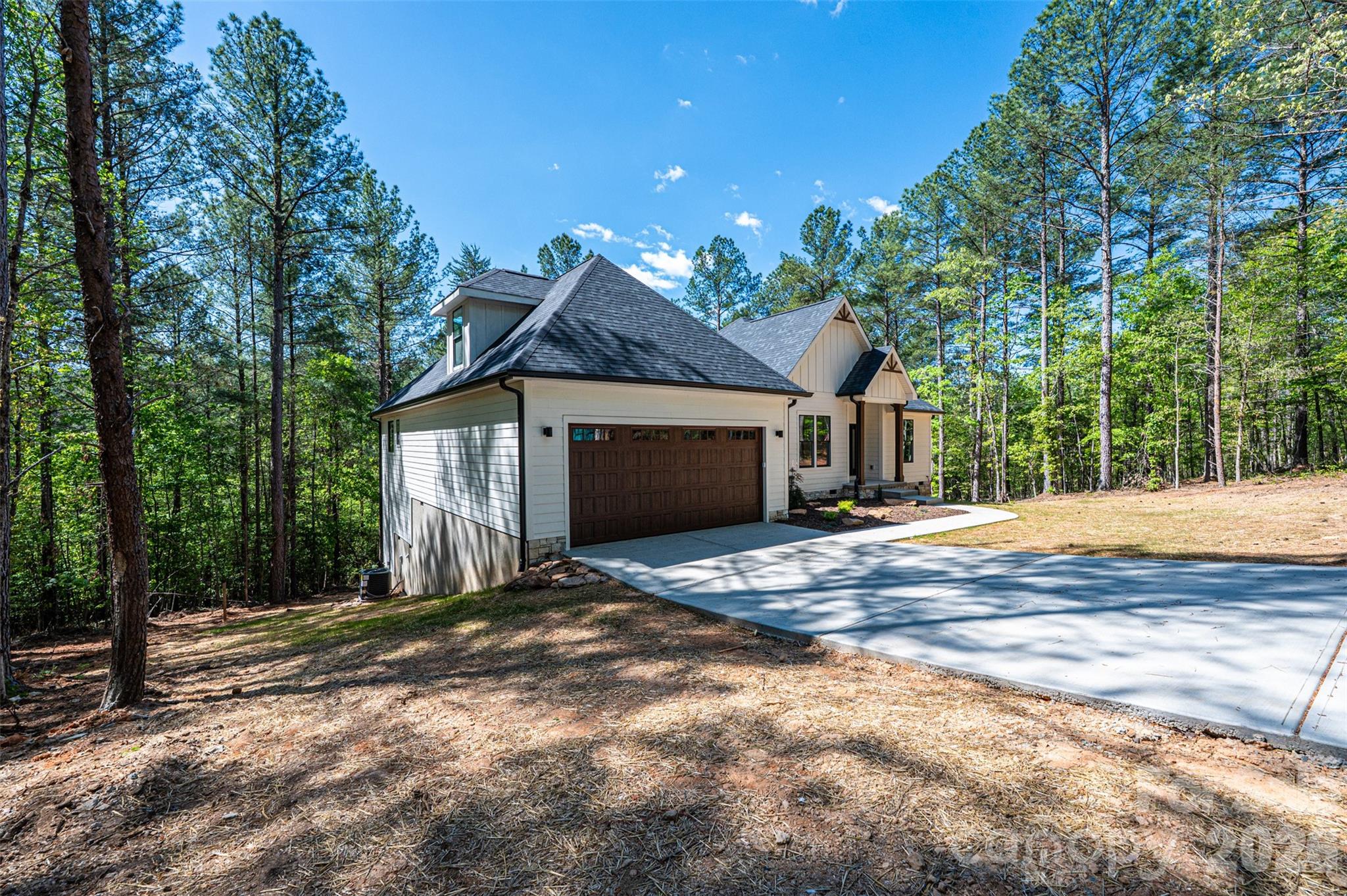 2157 Anchor Lane