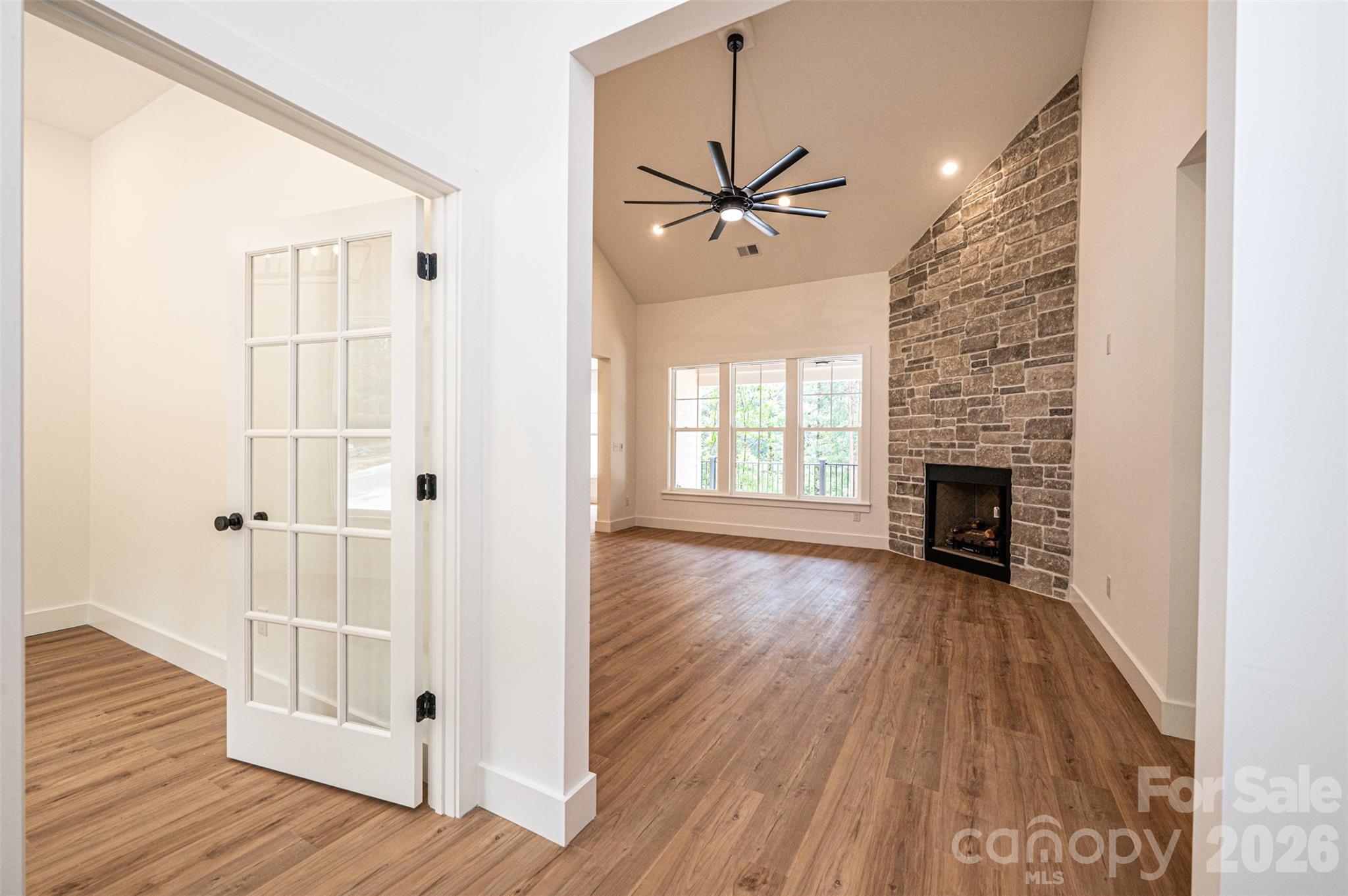 2157 Anchor Lane