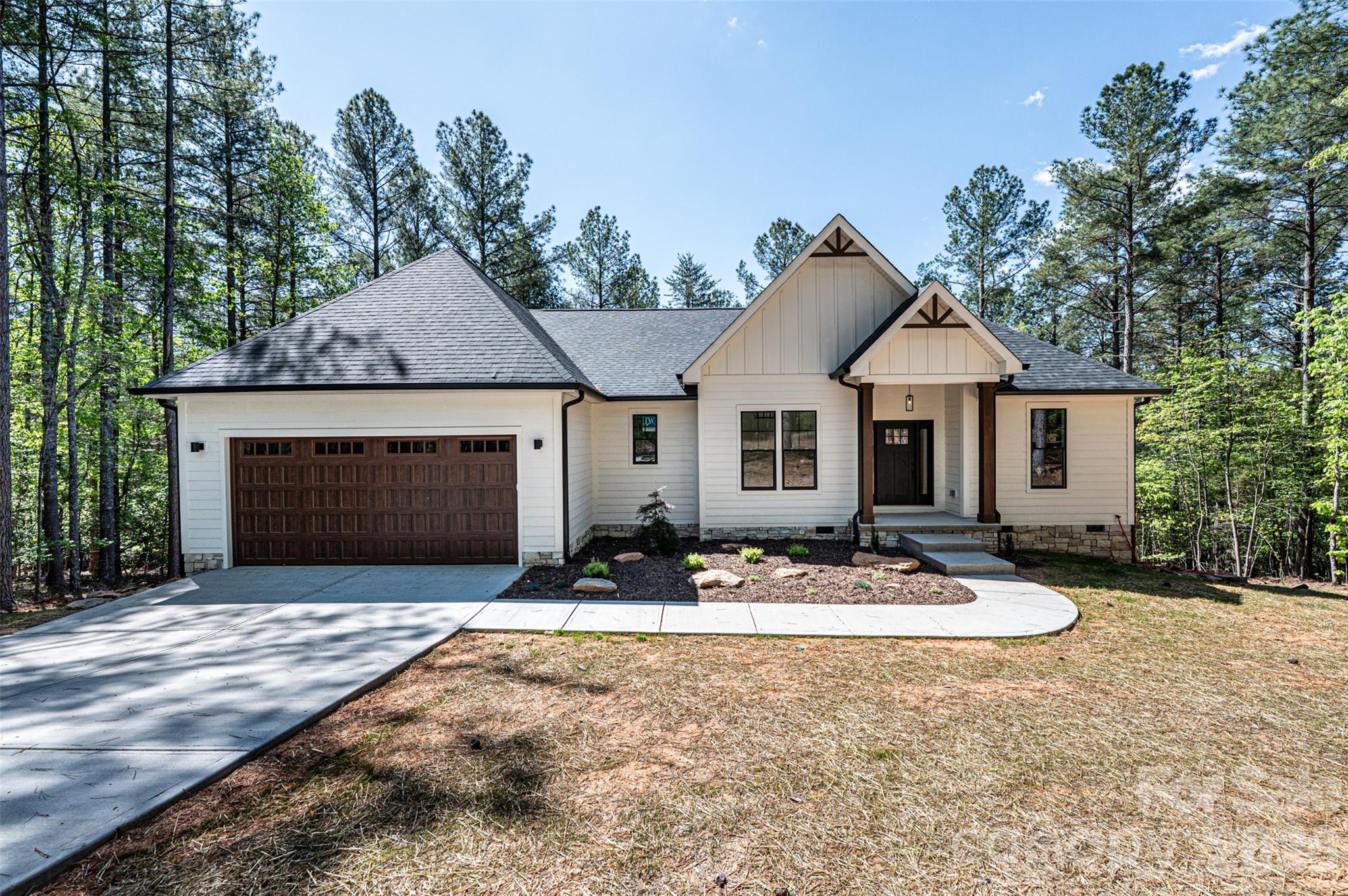 2157 Anchor Lane