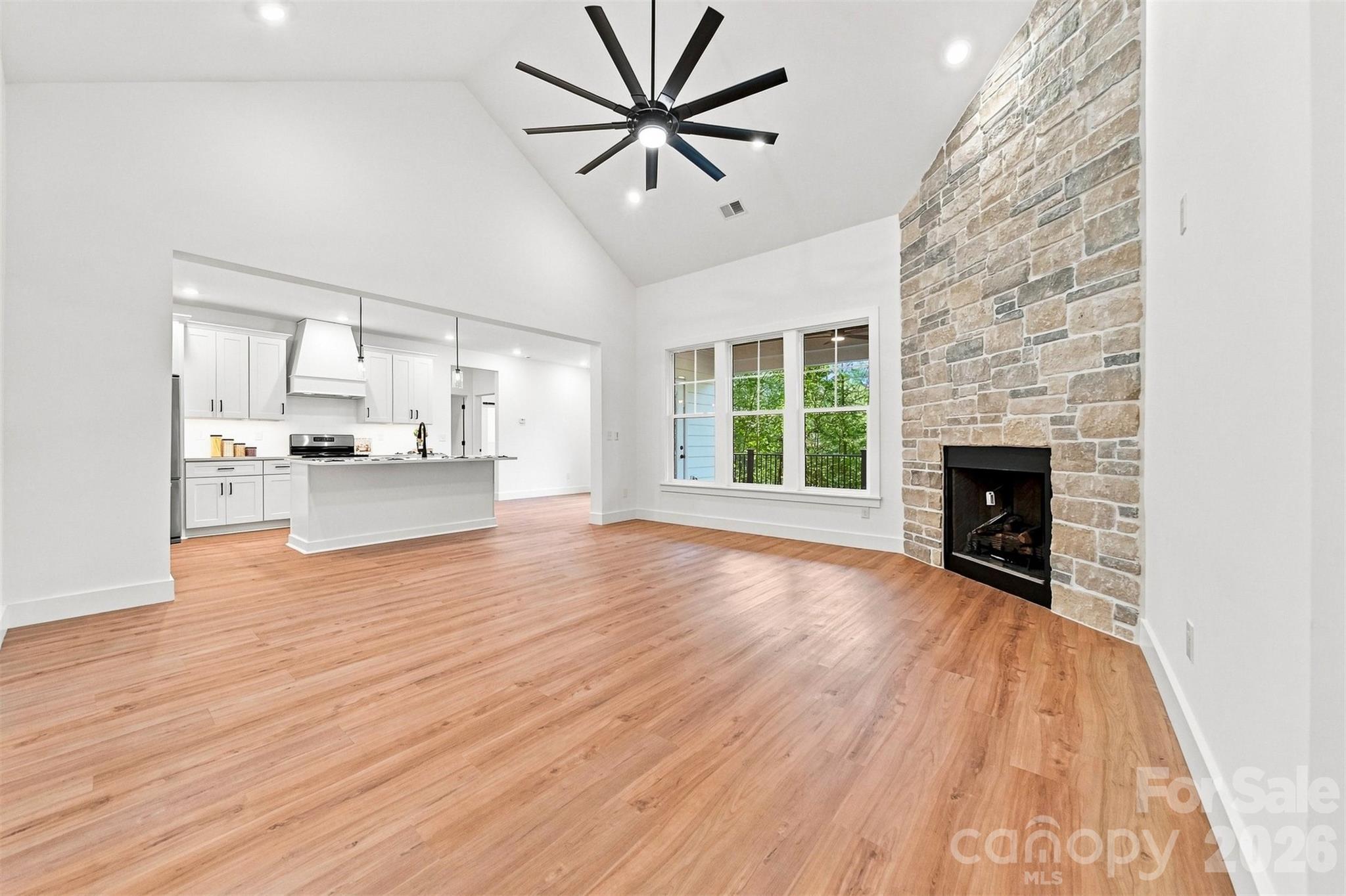 2157 Anchor Lane