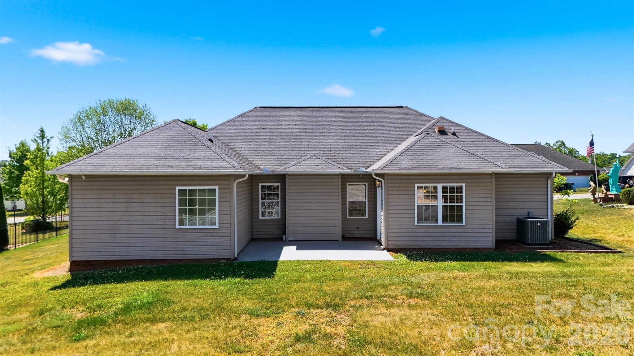 1834 Terrain Drive NW