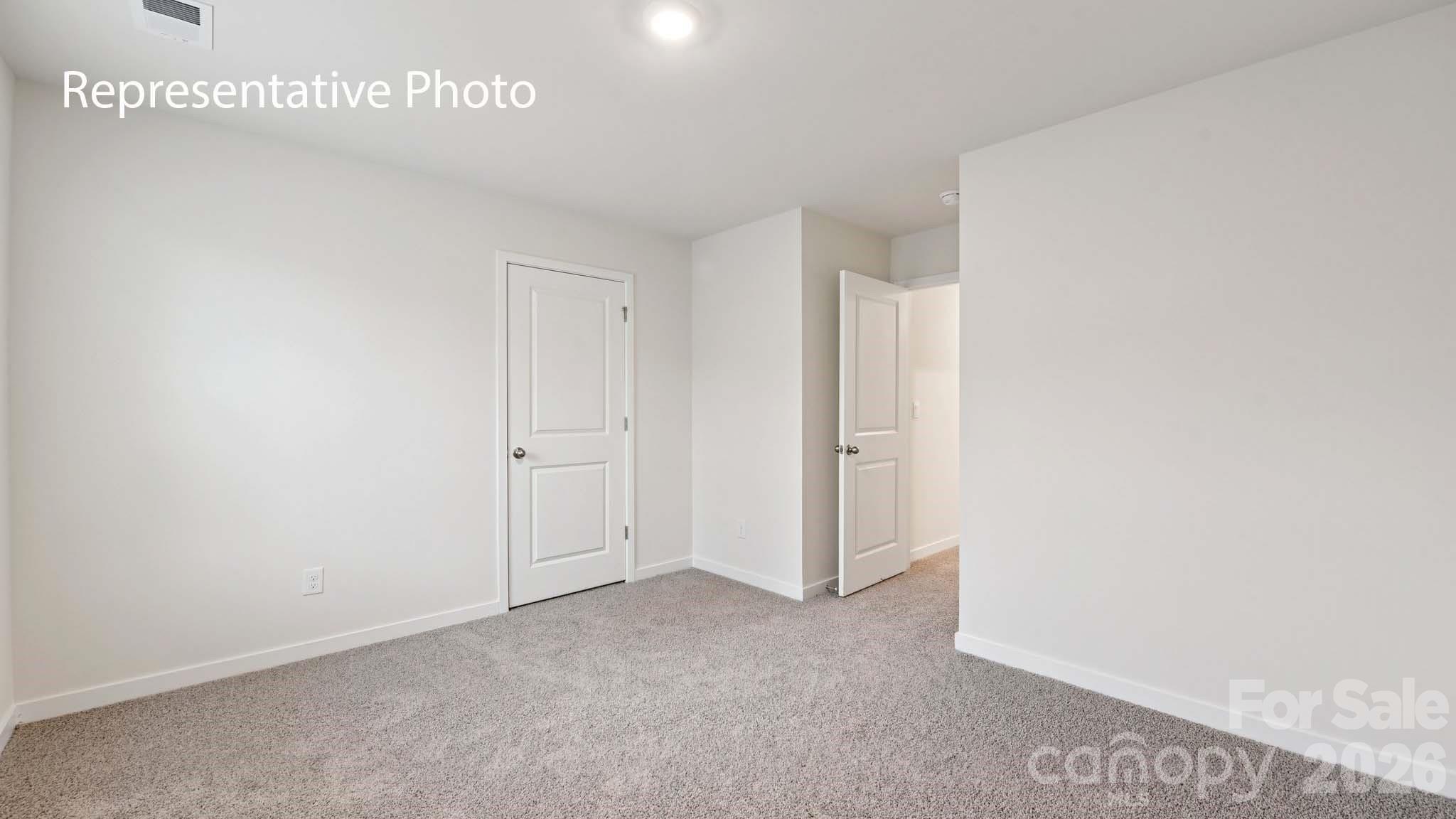 1439 Mammoth Road