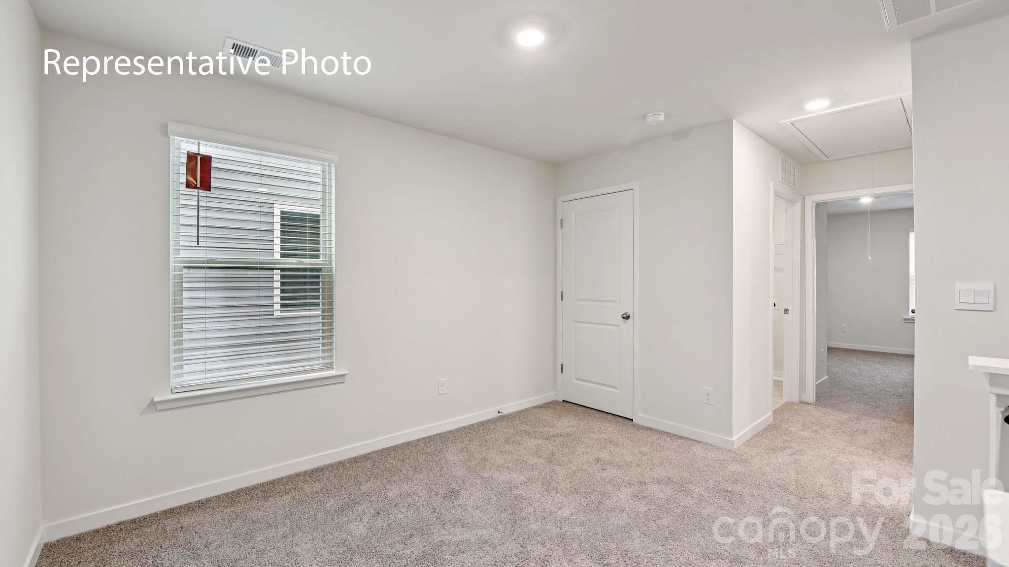 1439 Mammoth Road