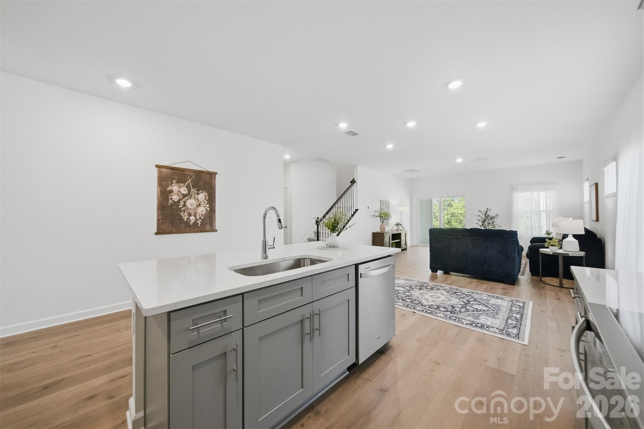 2082 Sunflower Circle