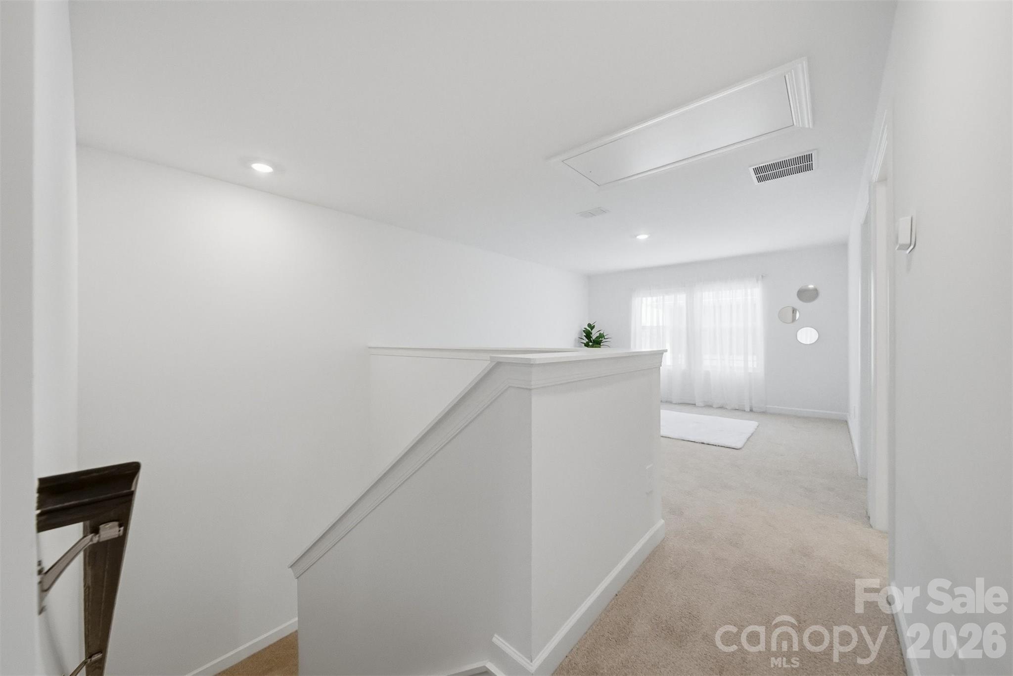 2082 Sunflower Circle