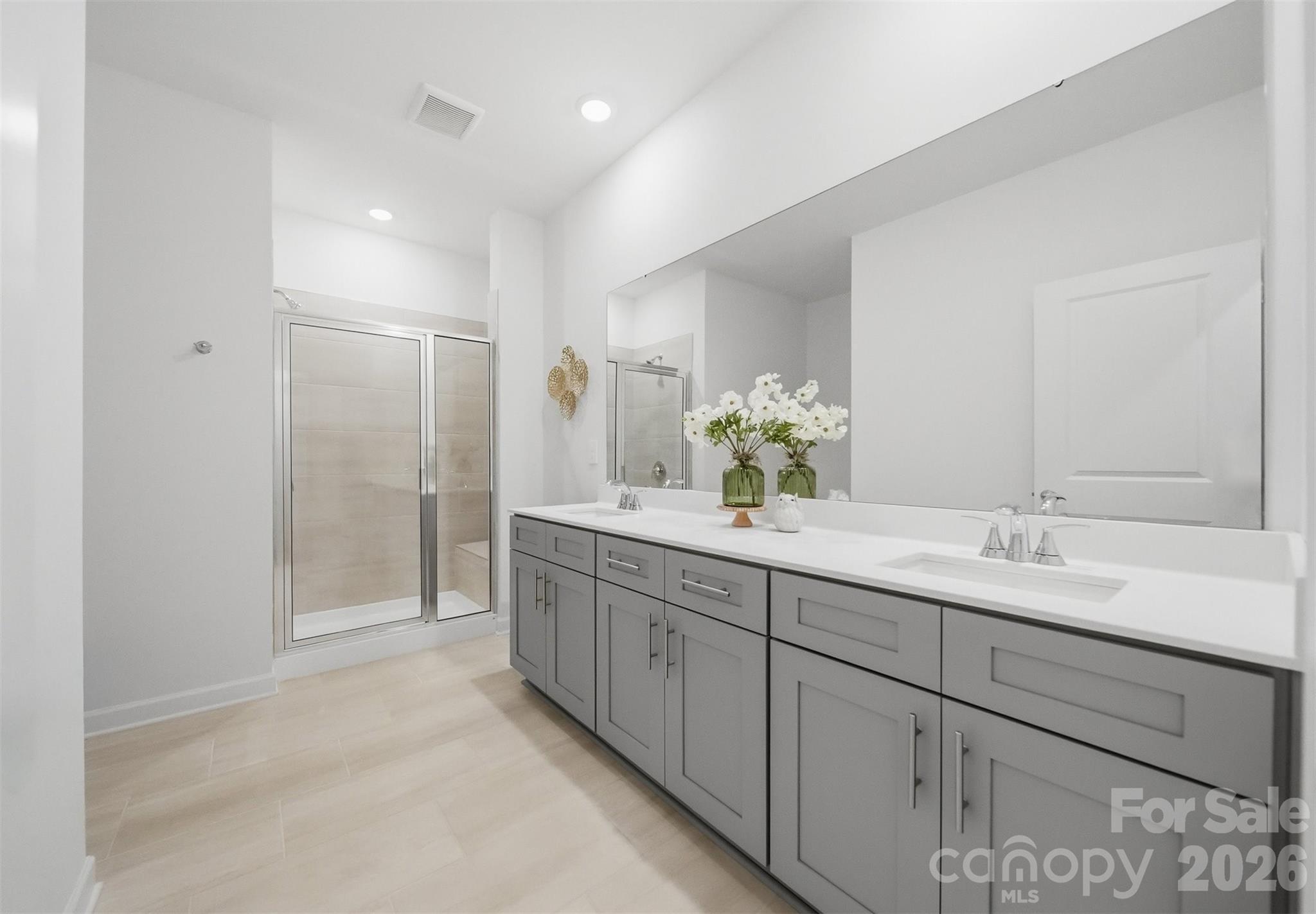 2082 Sunflower Circle