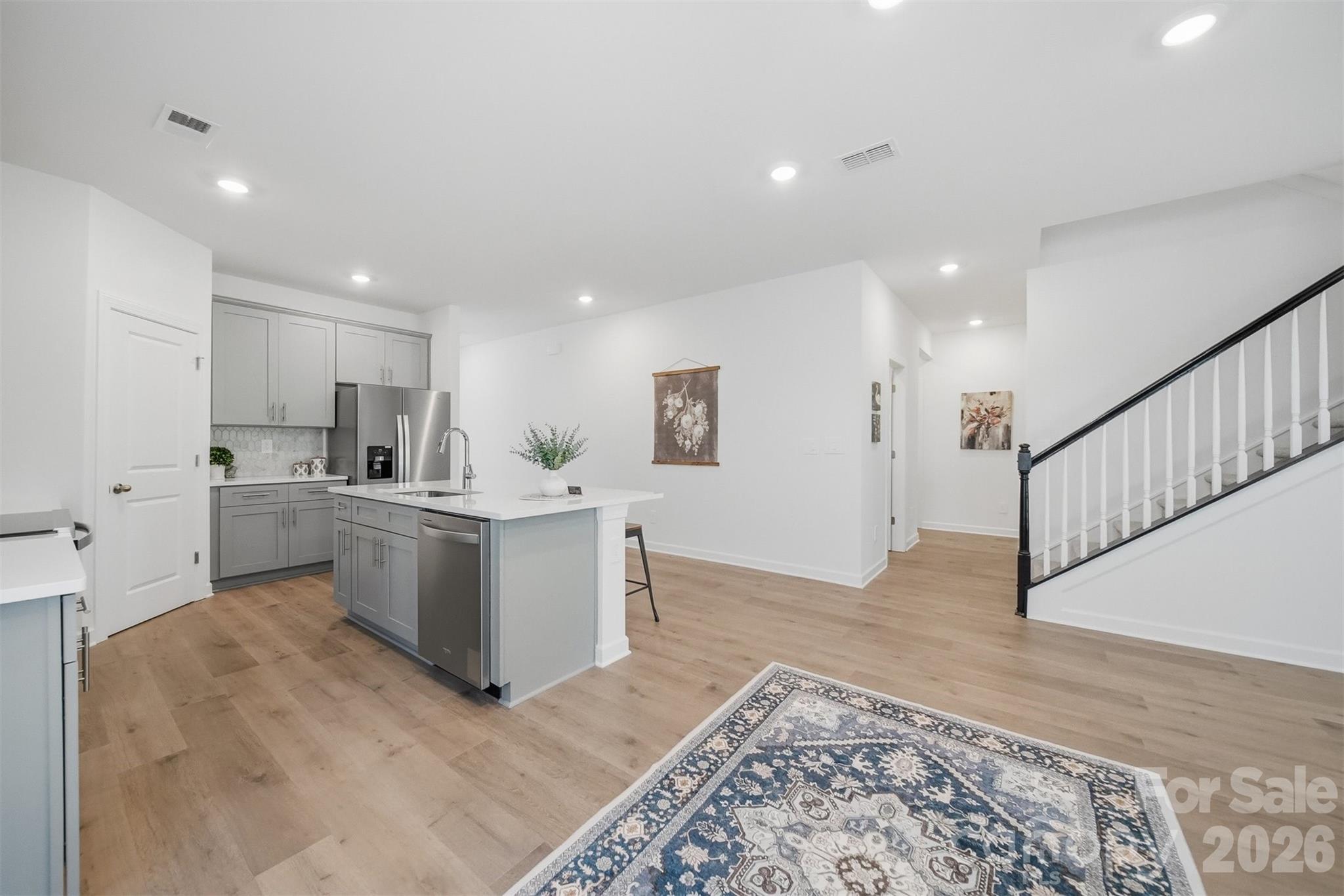 2082 Sunflower Circle