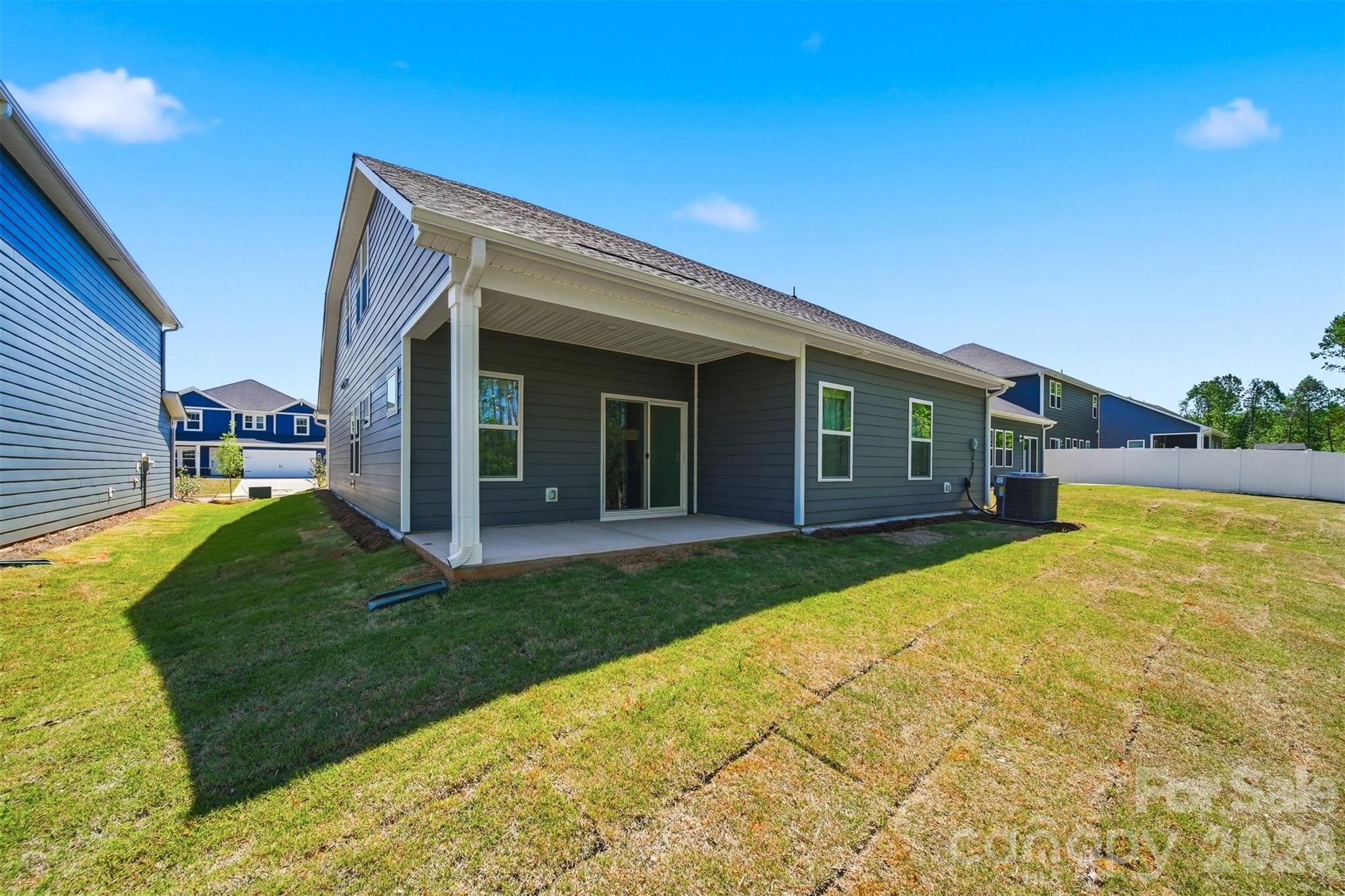 2082 Sunflower Circle