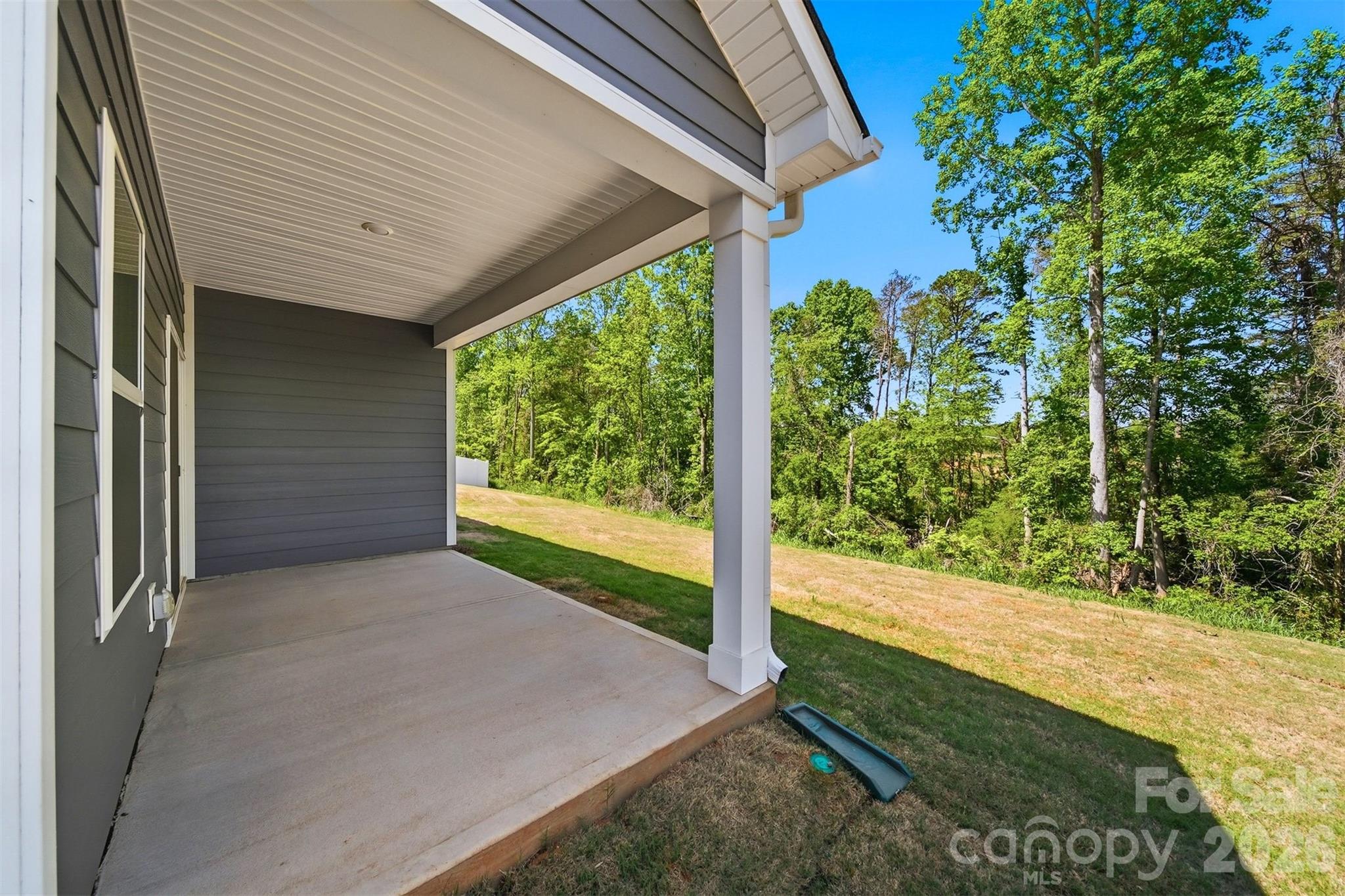 2082 Sunflower Circle