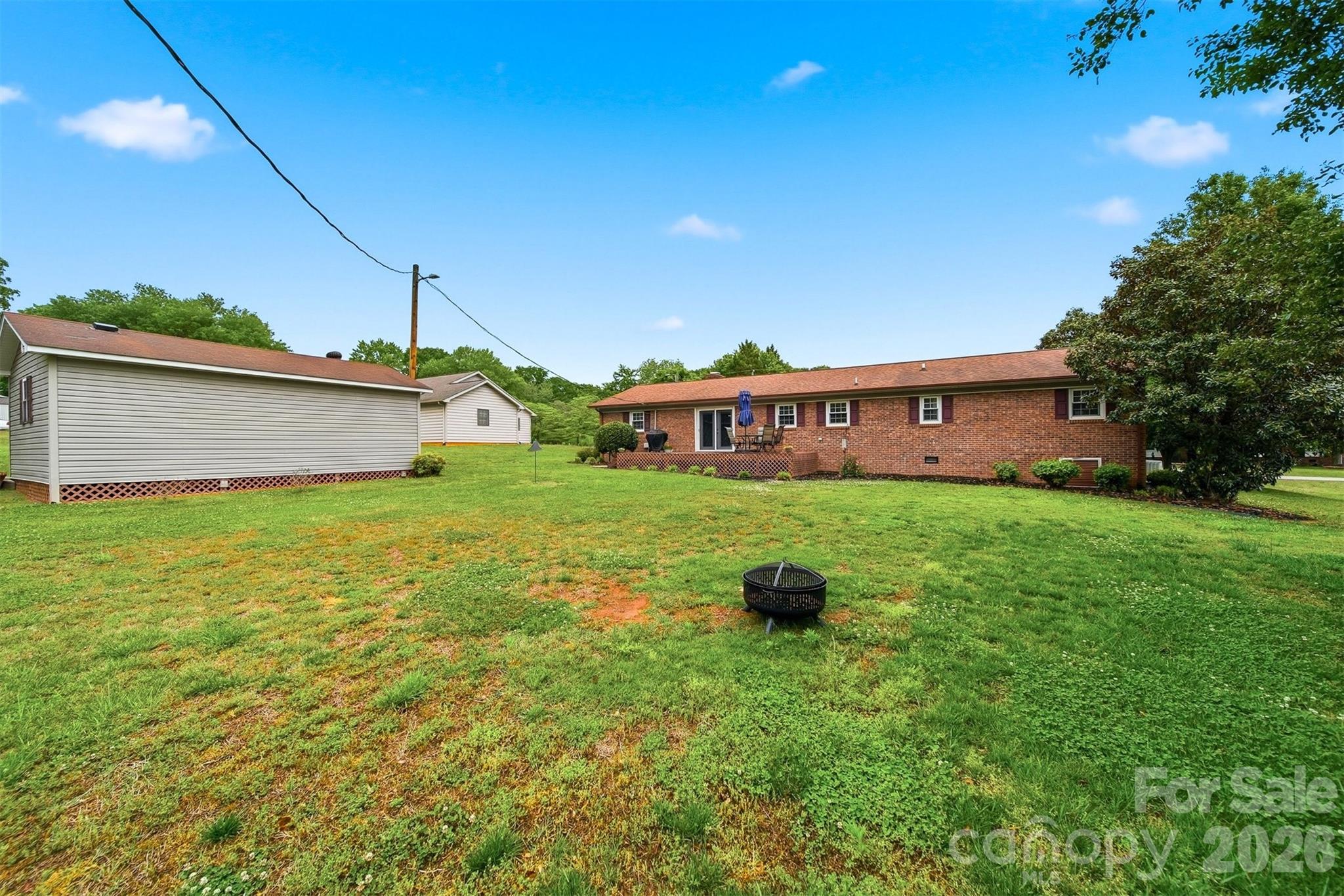 190 Dixie Trail Drive