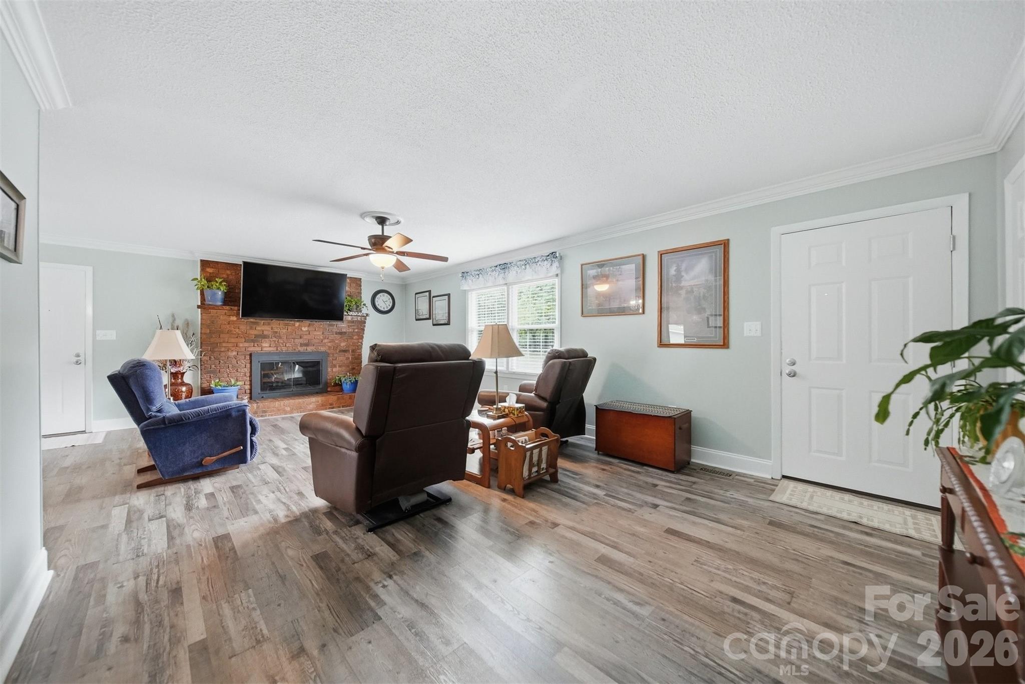 190 Dixie Trail Drive