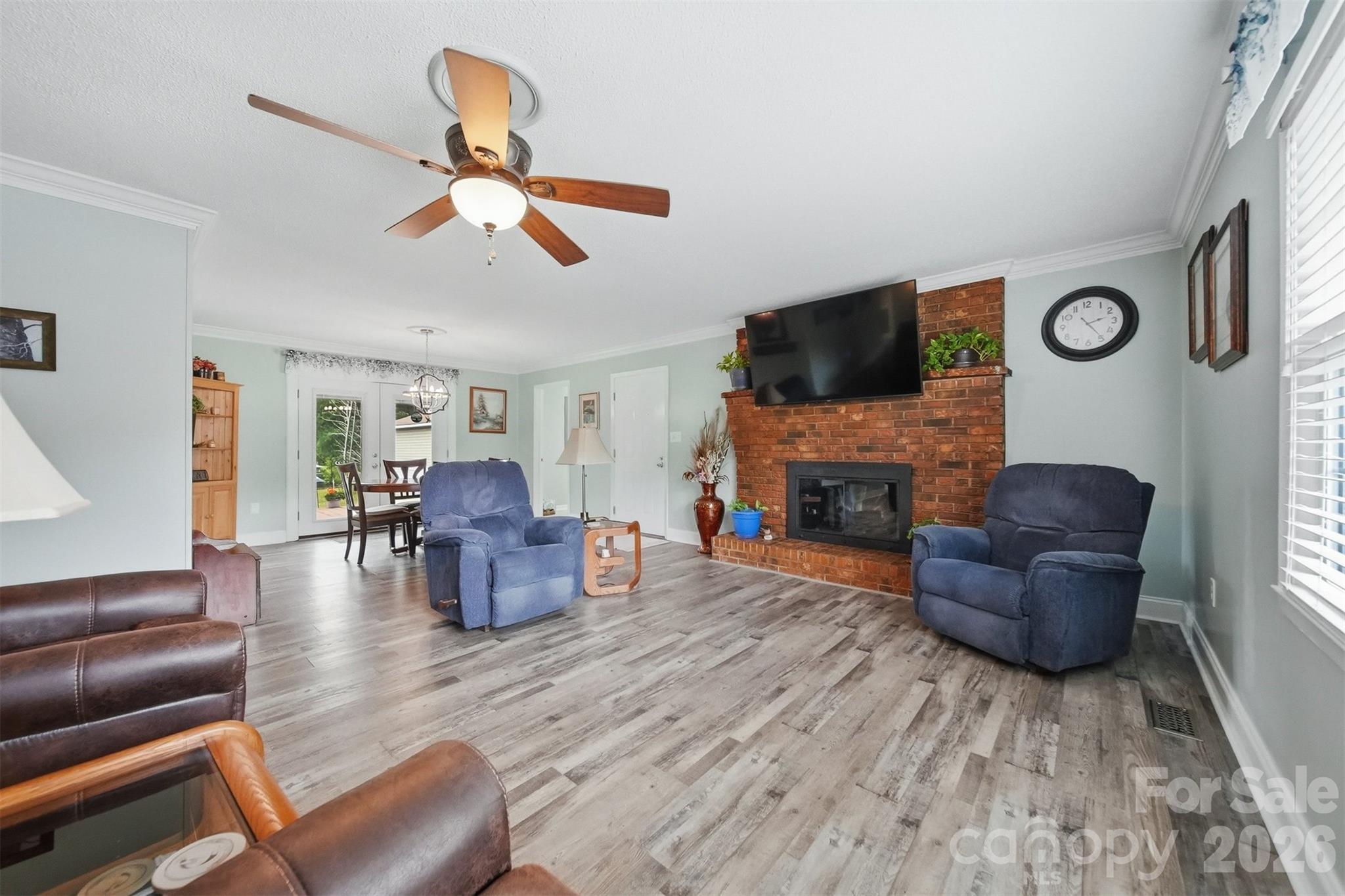 190 Dixie Trail Drive