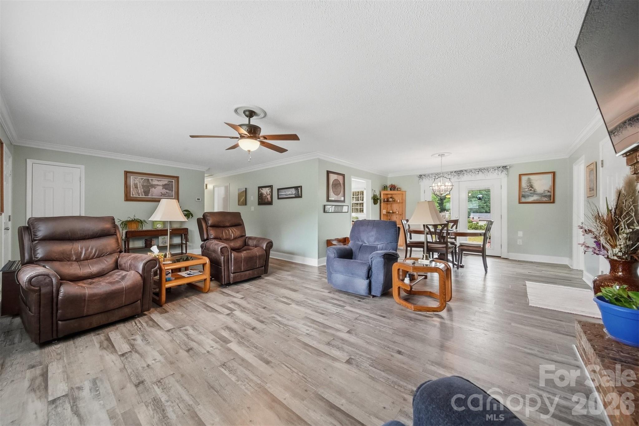 190 Dixie Trail Drive