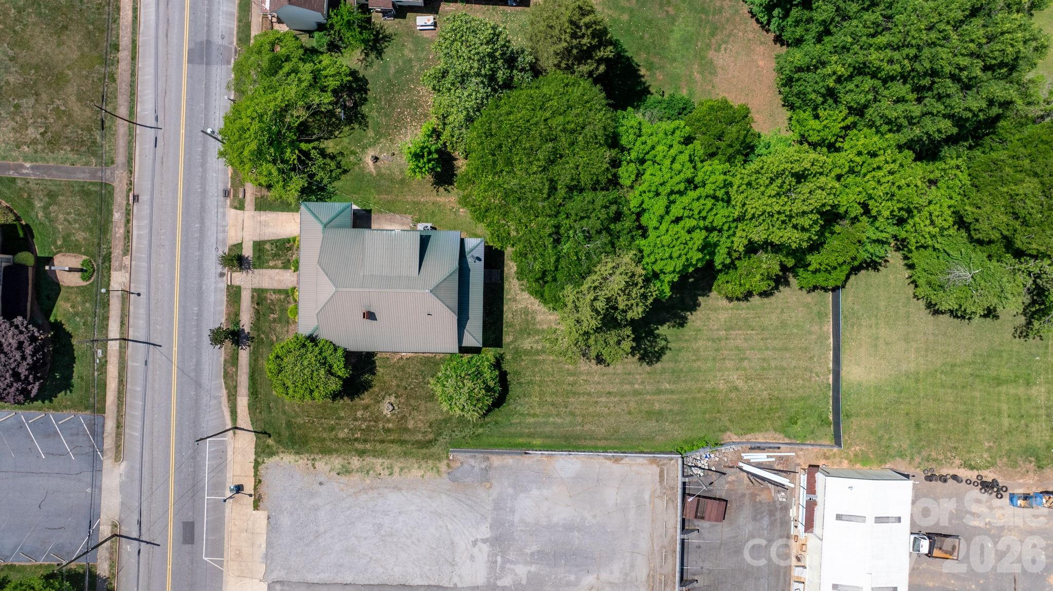 207 W Main Street