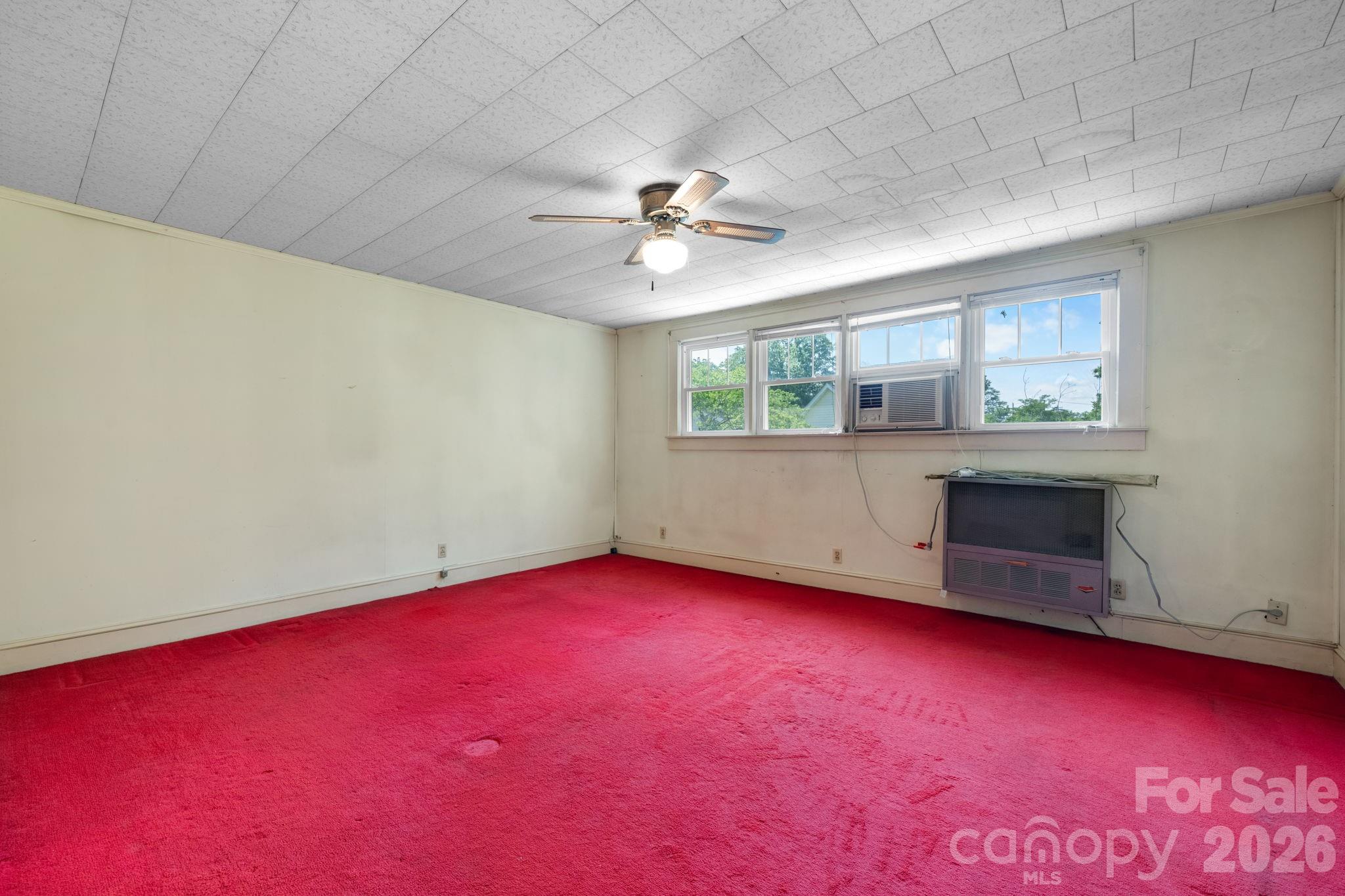 207 W Main Street