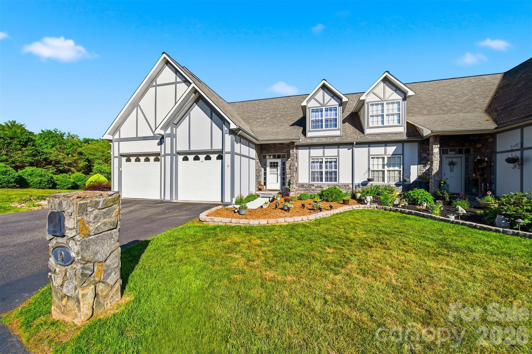 19 Heron Cove Loop Unit: B