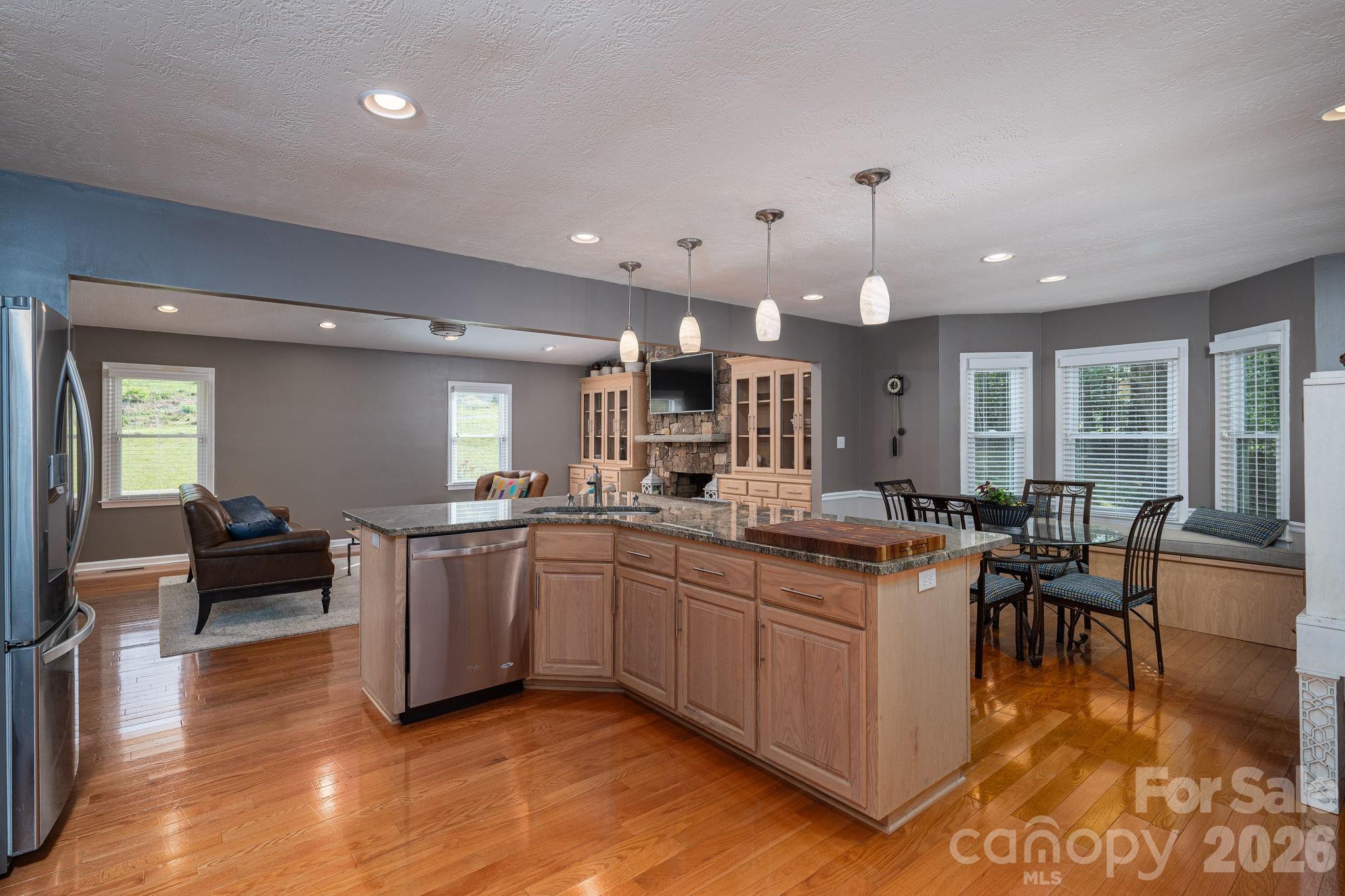 6097 Tuckborough Road