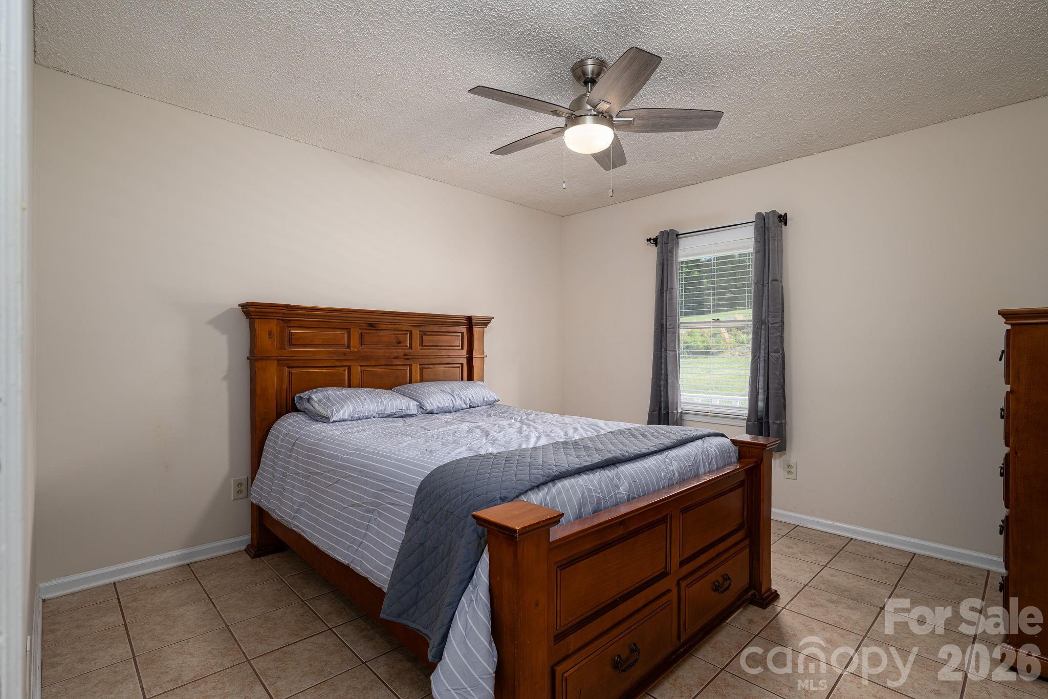 6097 Tuckborough Road