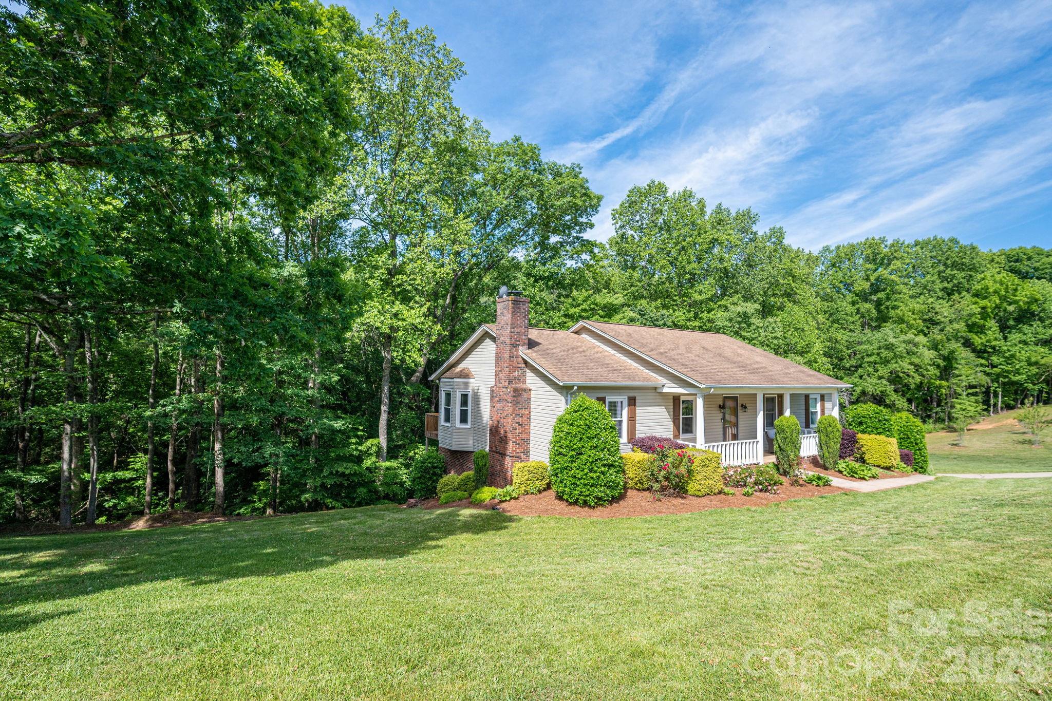 6097 Tuckborough Road