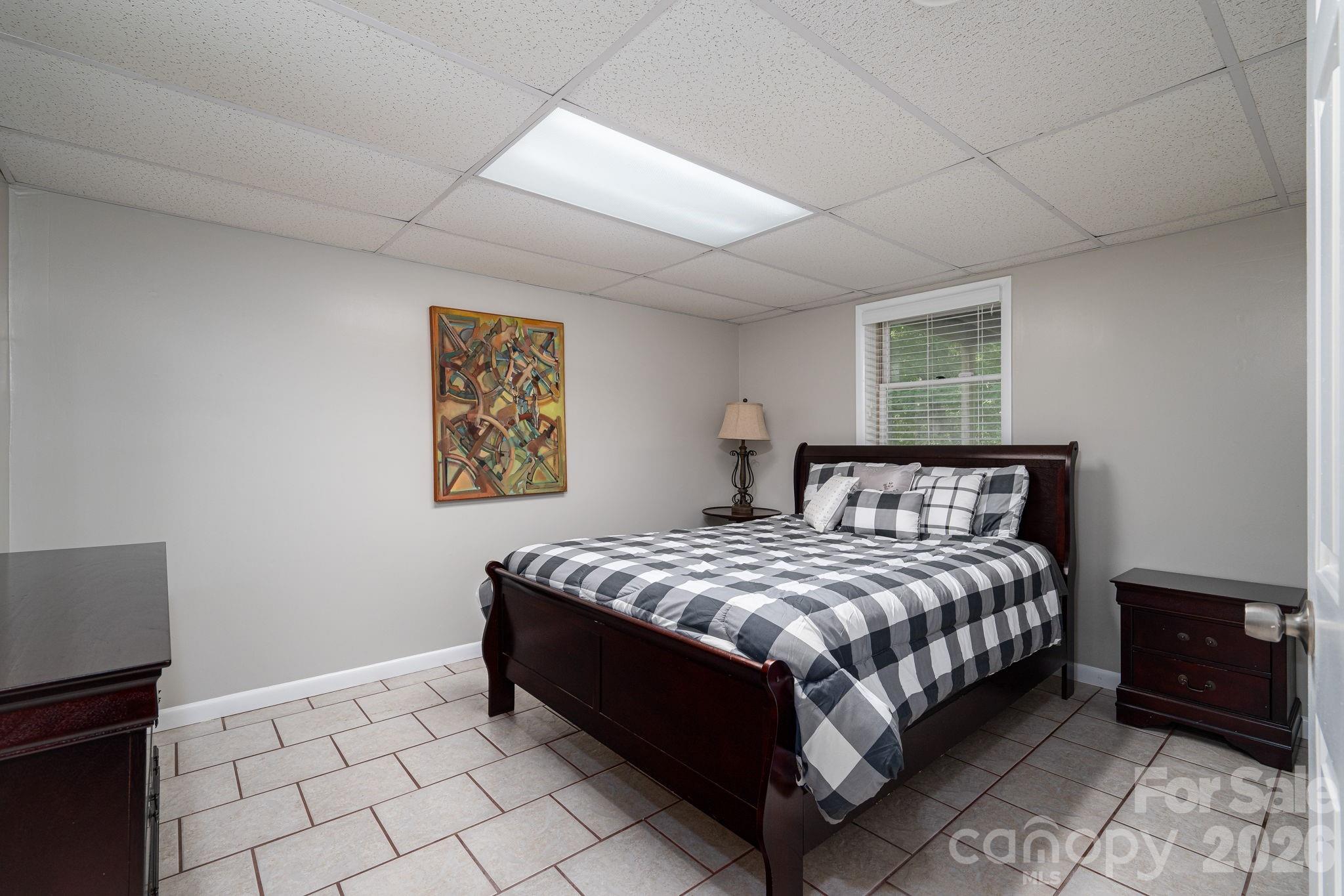 6097 Tuckborough Road