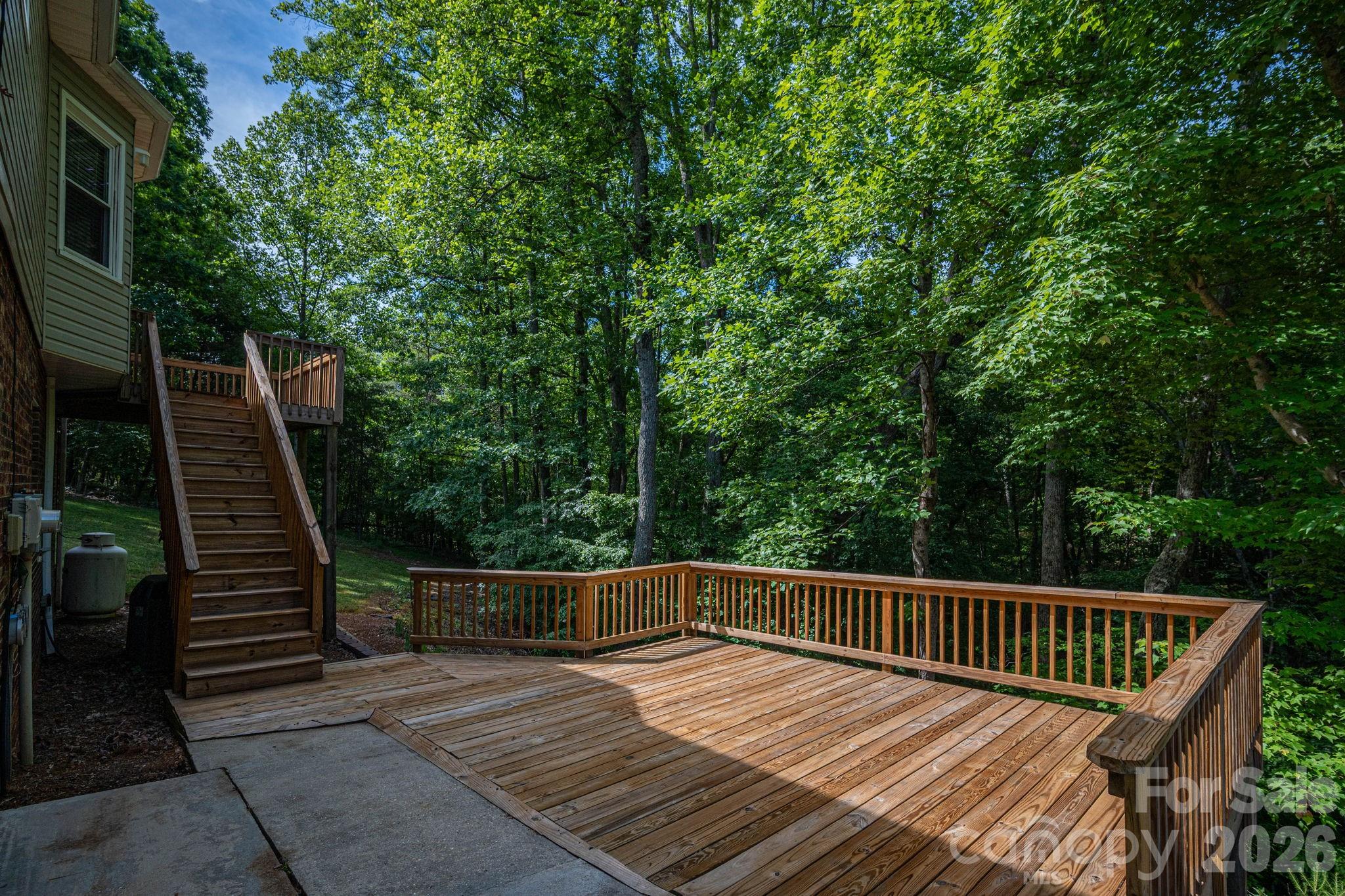 6097 Tuckborough Road