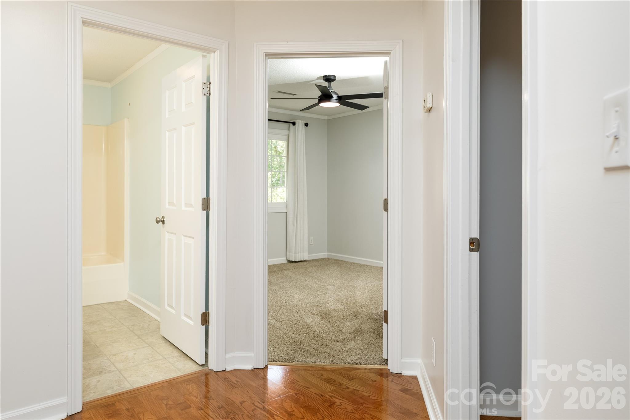 568 Wood Hollow Road