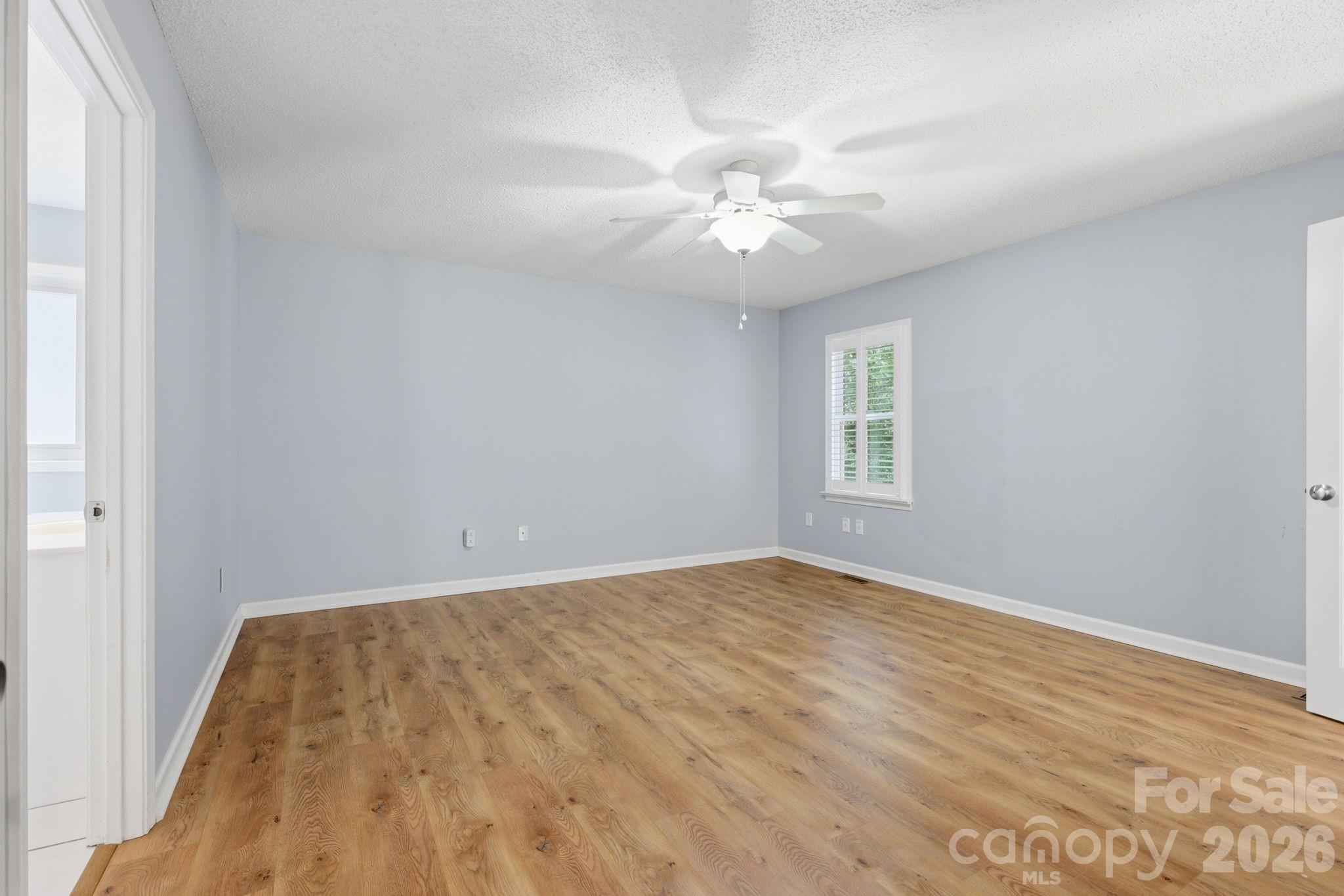 188 39th Avenue Court NW
