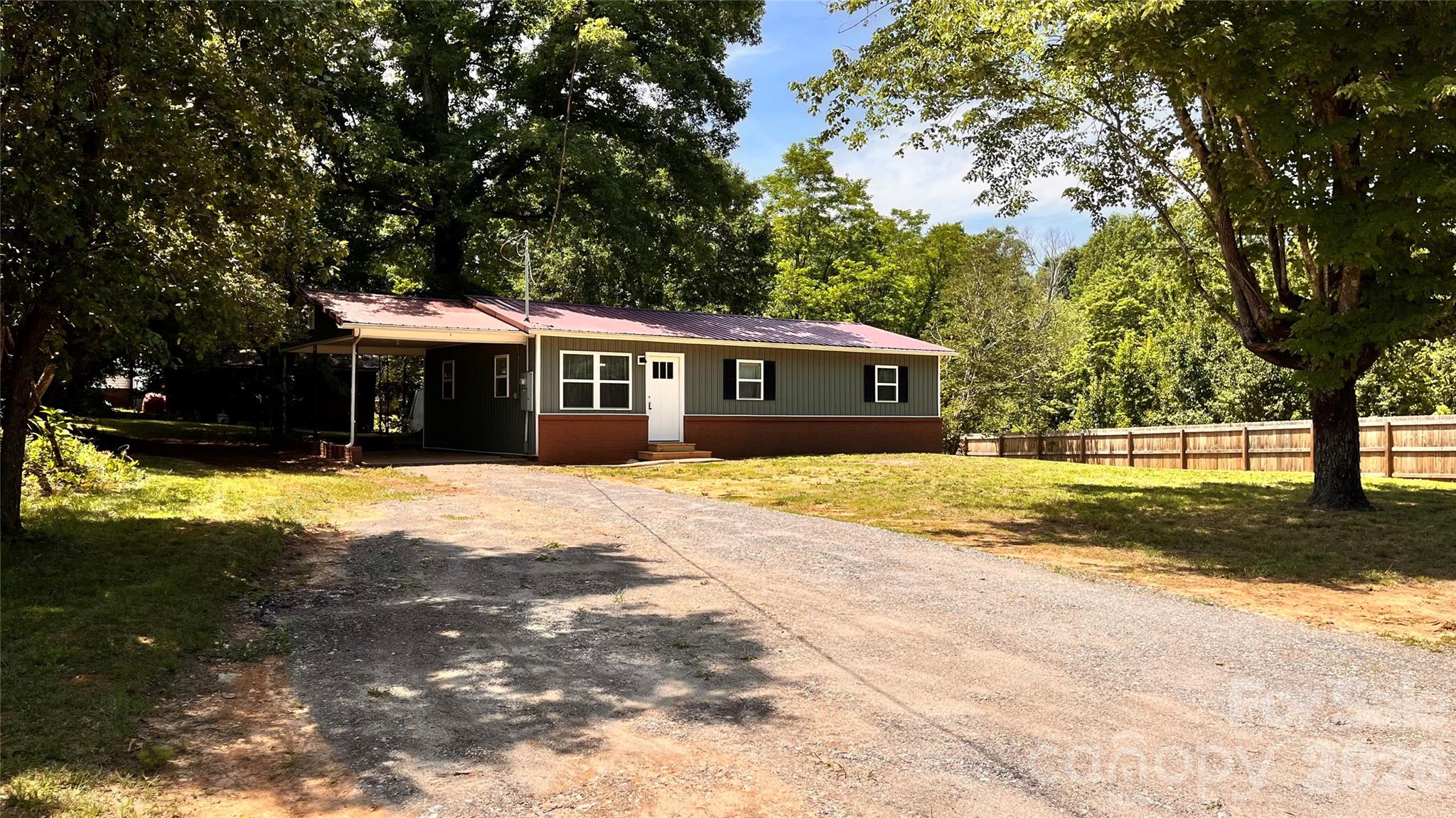 4009 Smokey Creek Road